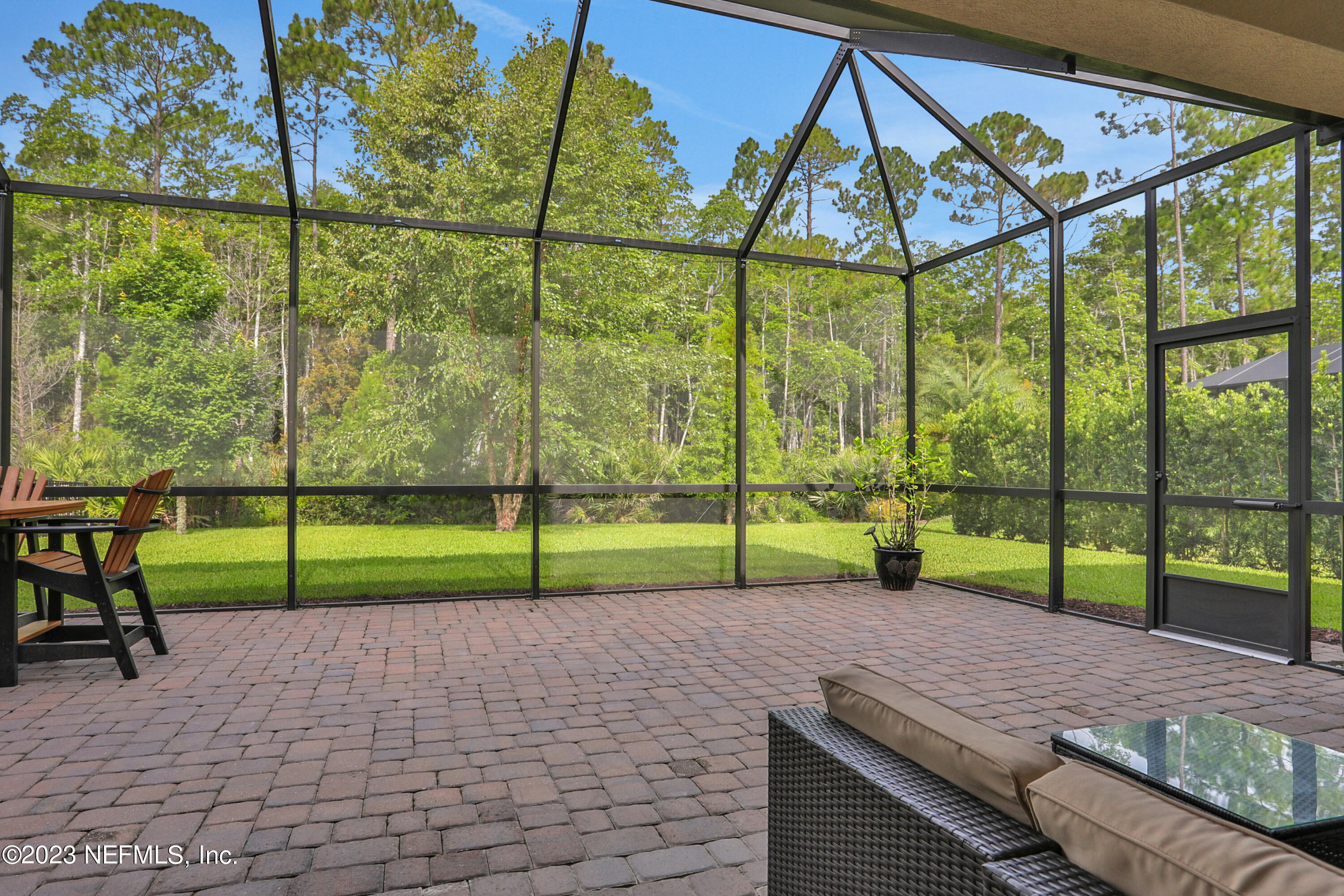 28 PALM ISLAND Way