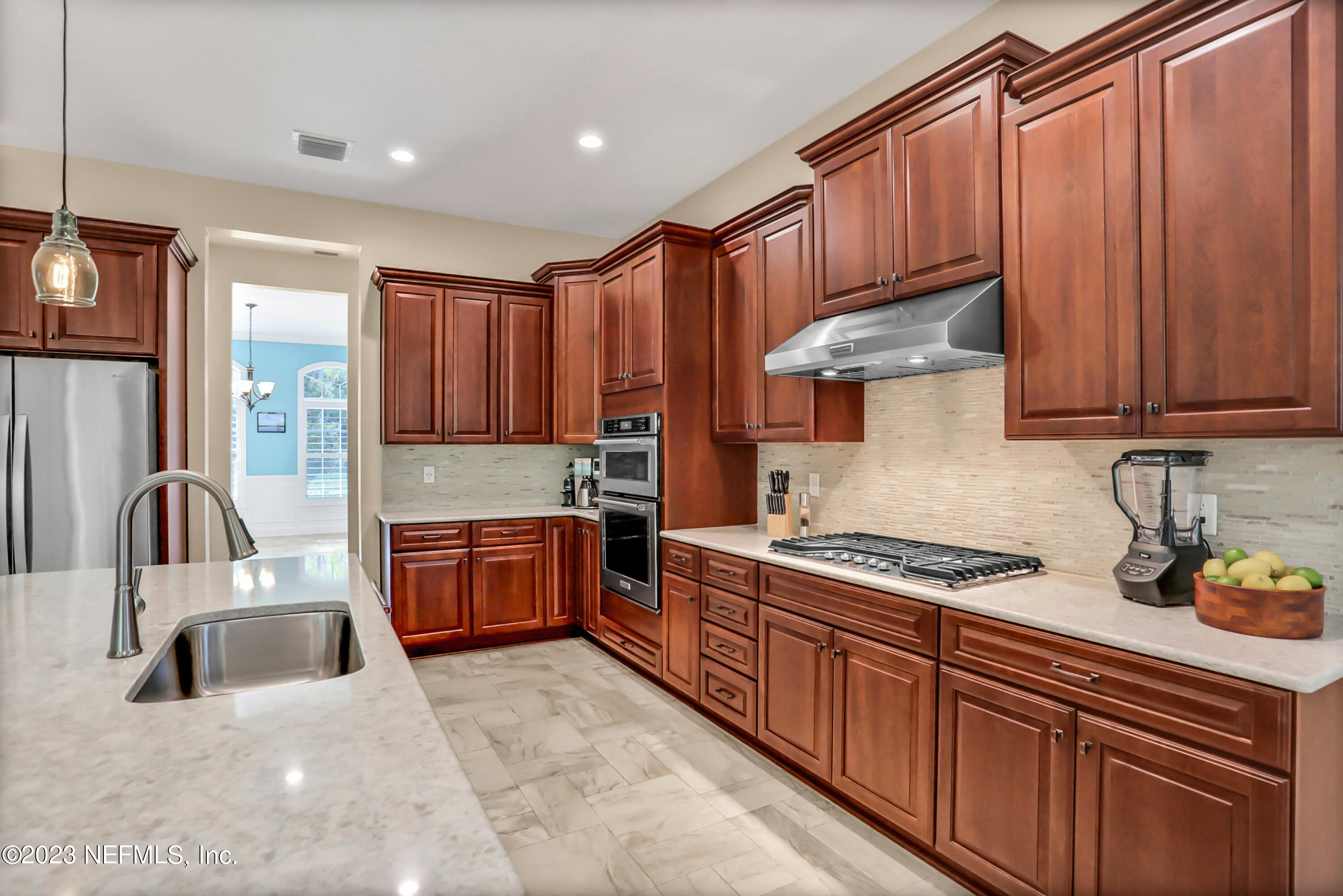 28 PALM ISLAND Way