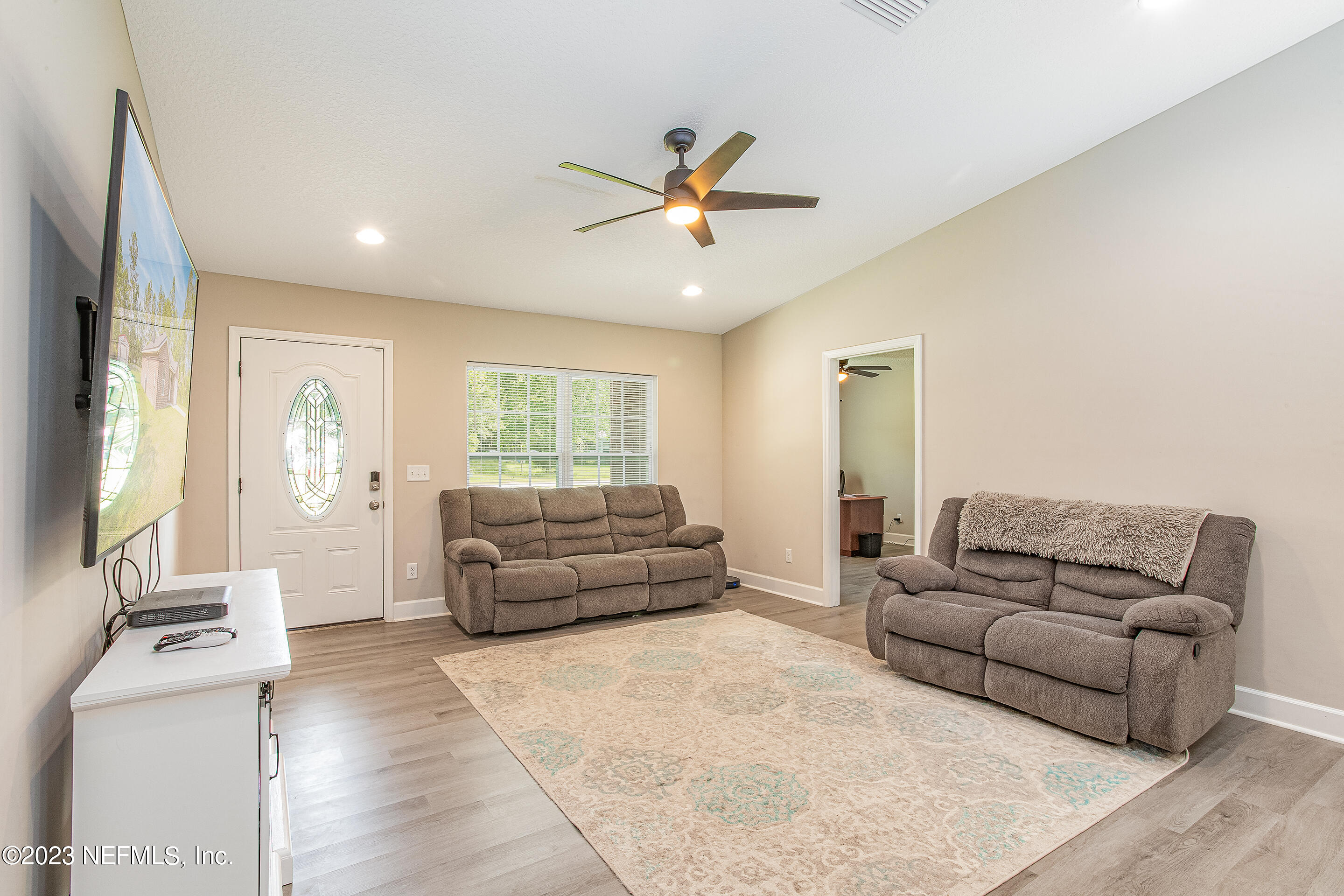 44160 WILLOW Lane