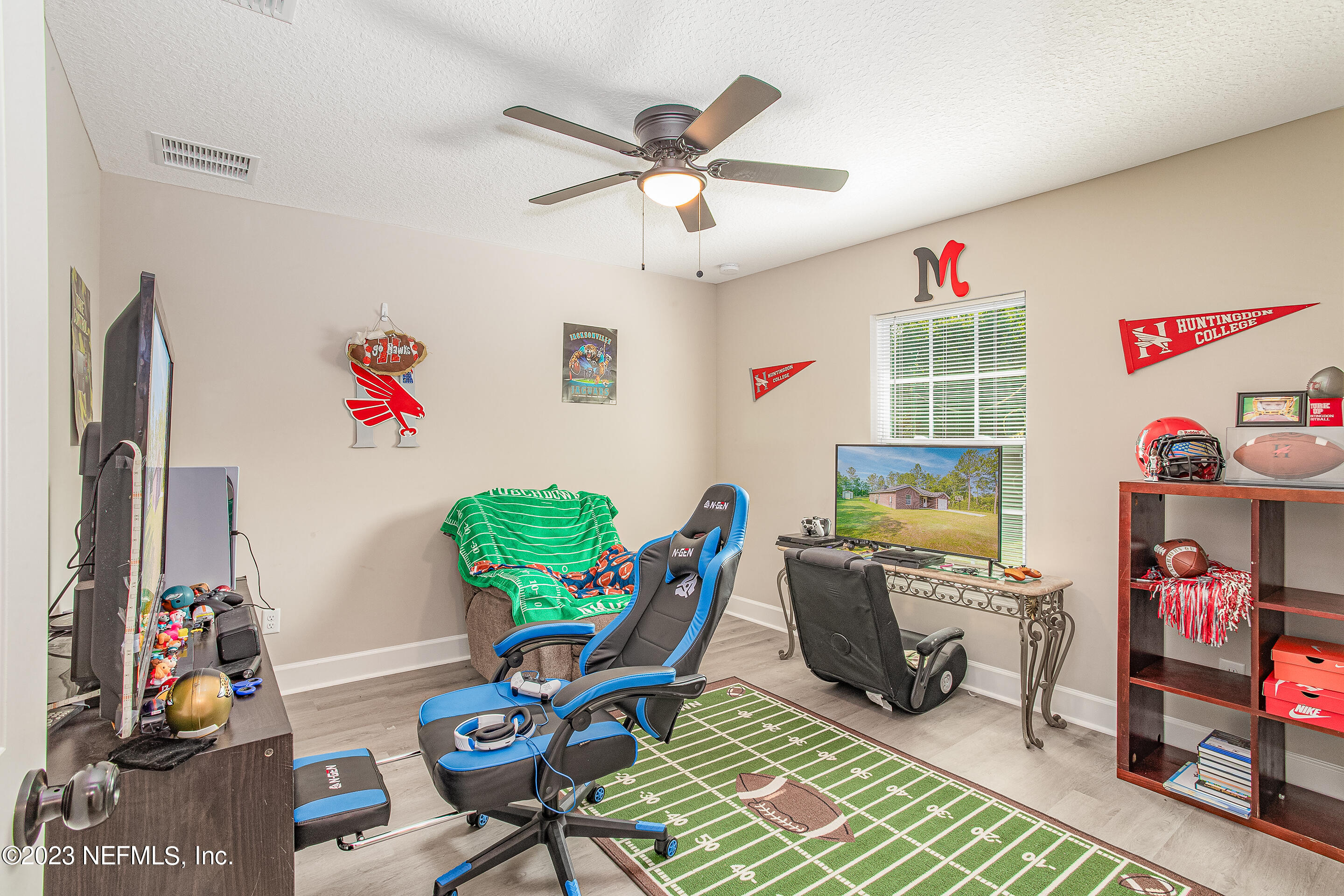 44160 WILLOW Lane