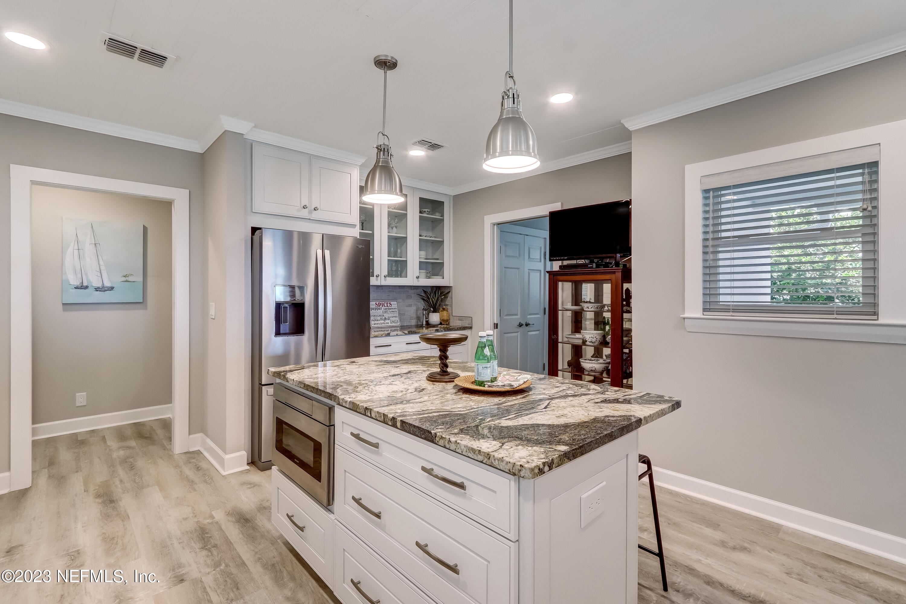 2478 S FLETCHER Avenue