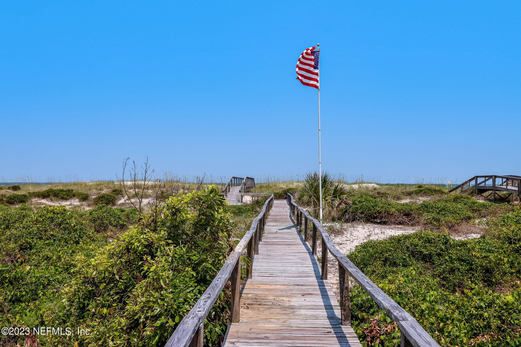 2478 S FLETCHER Avenue