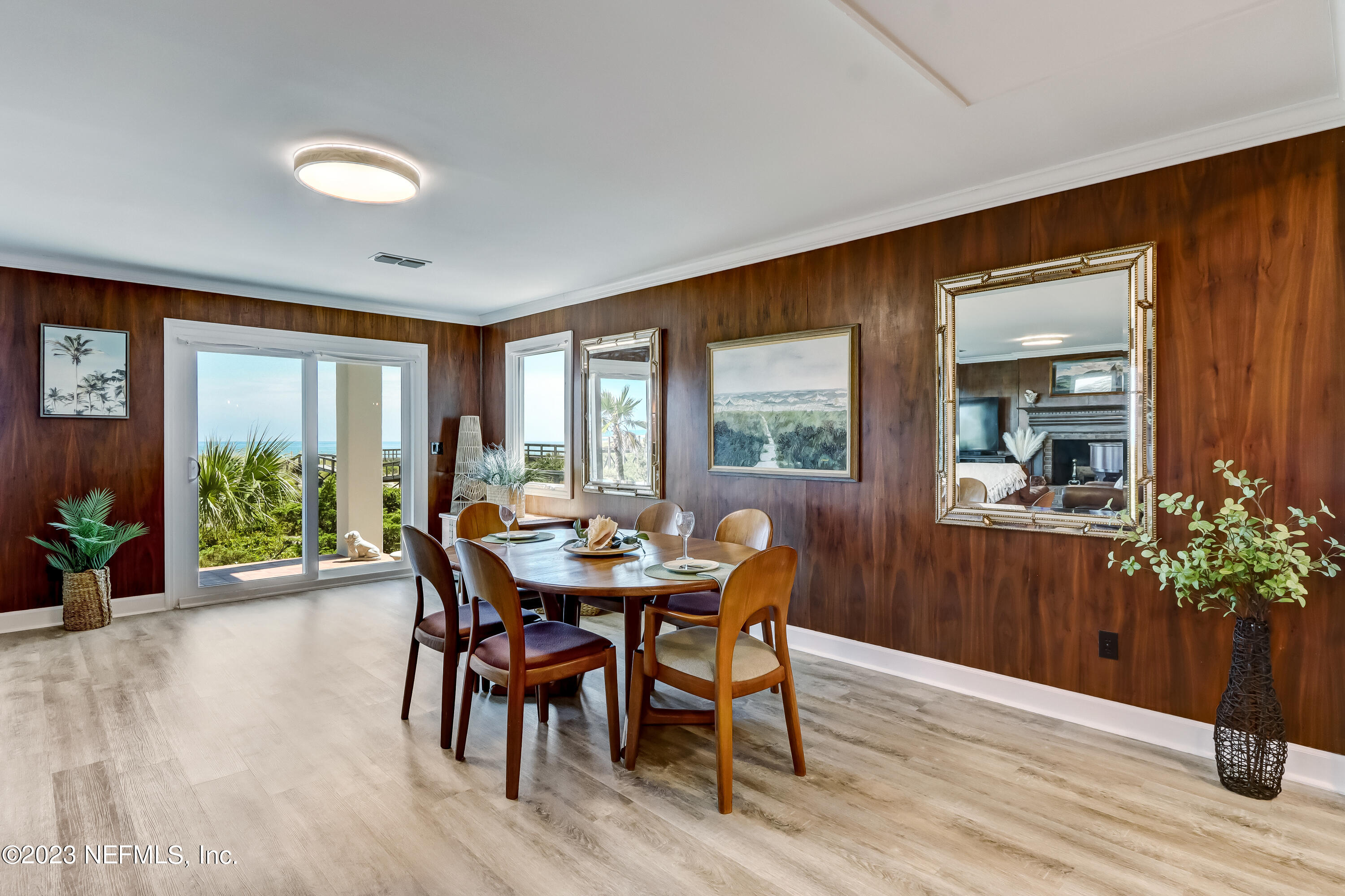 2478 S FLETCHER Avenue