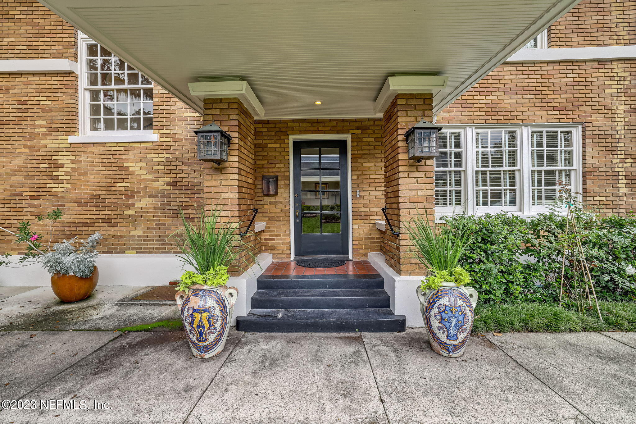 1845 ELIZABETH Place