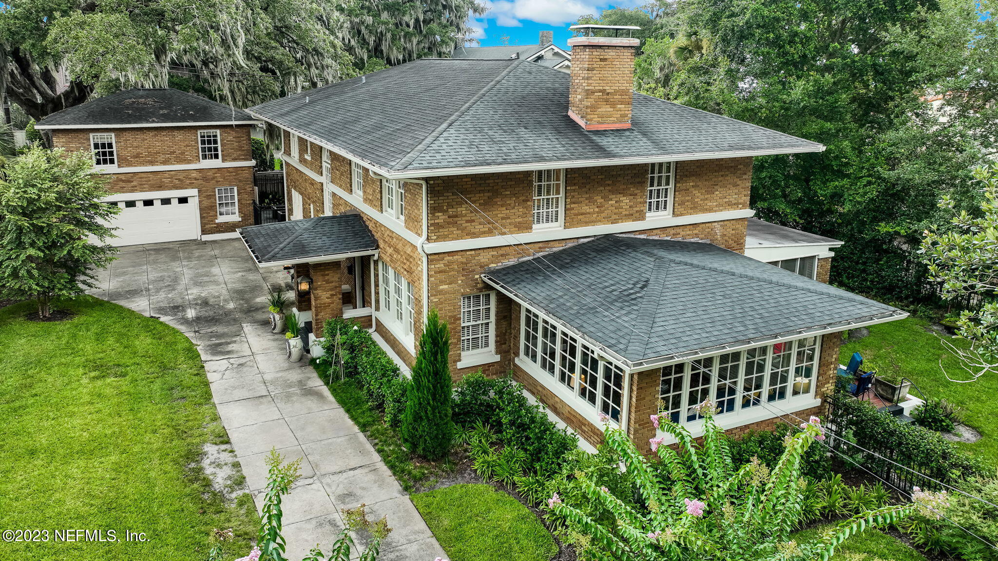 1845 ELIZABETH Place