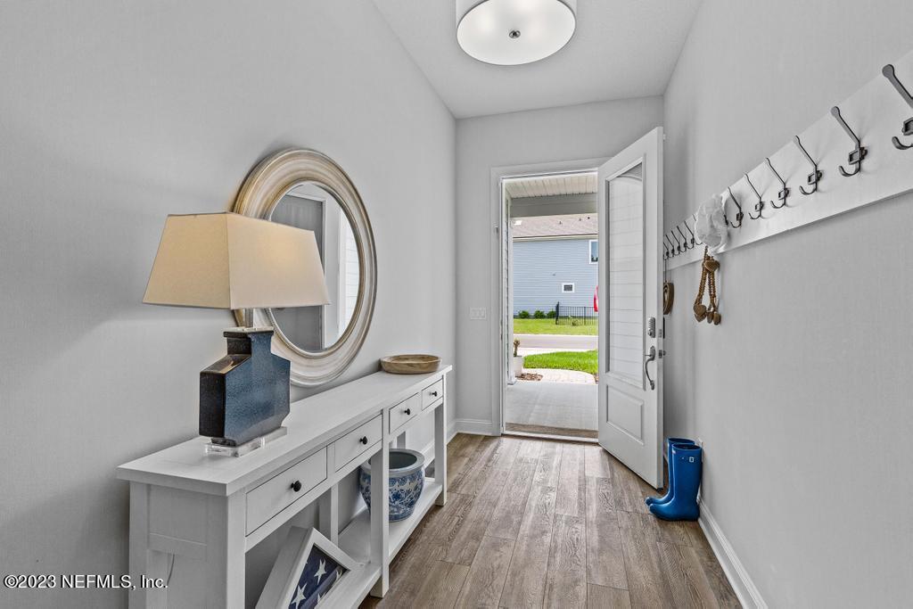 660 SILVER PINE Drive