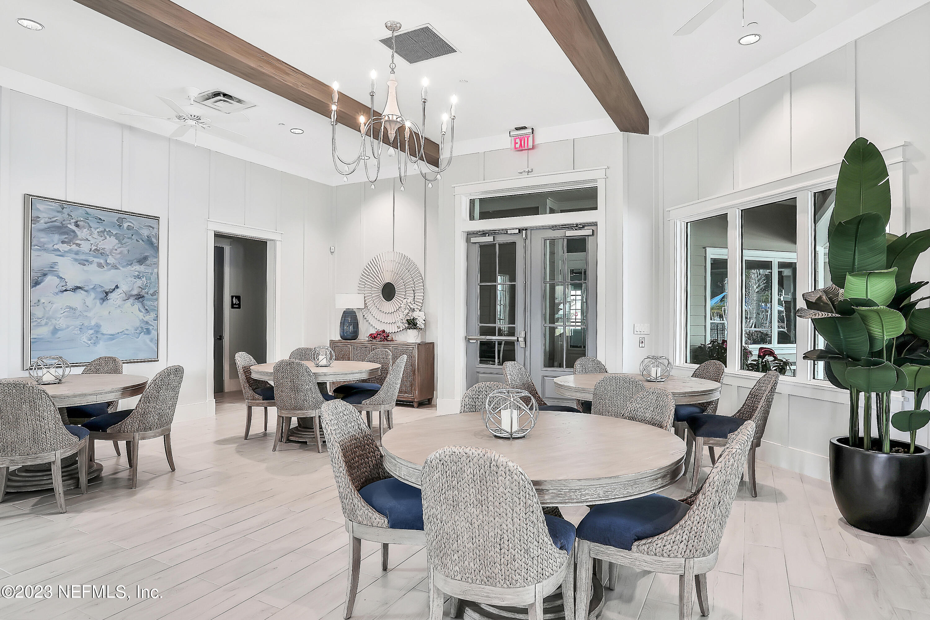 660 SILVER PINE Drive