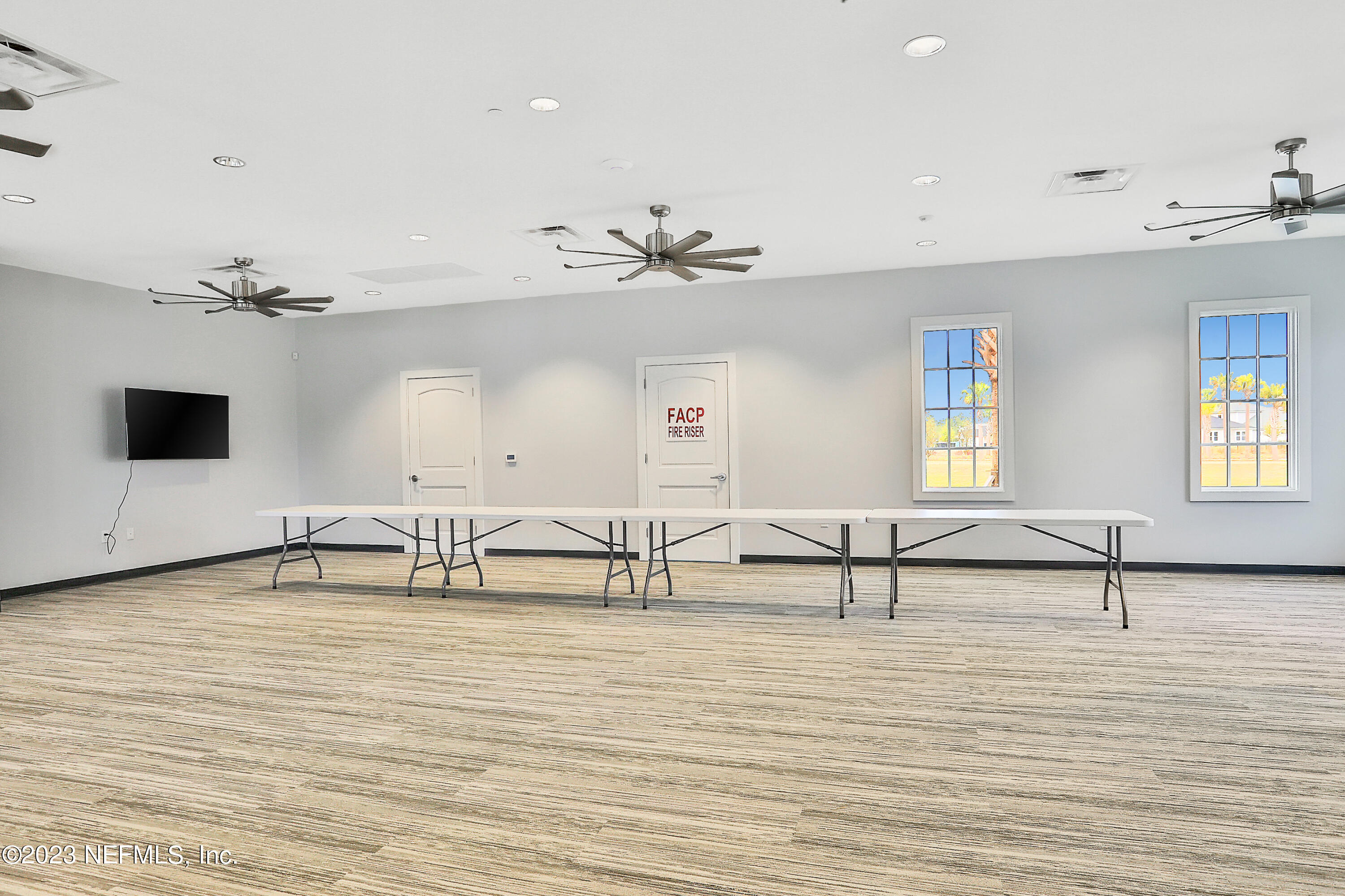 660 SILVER PINE Drive