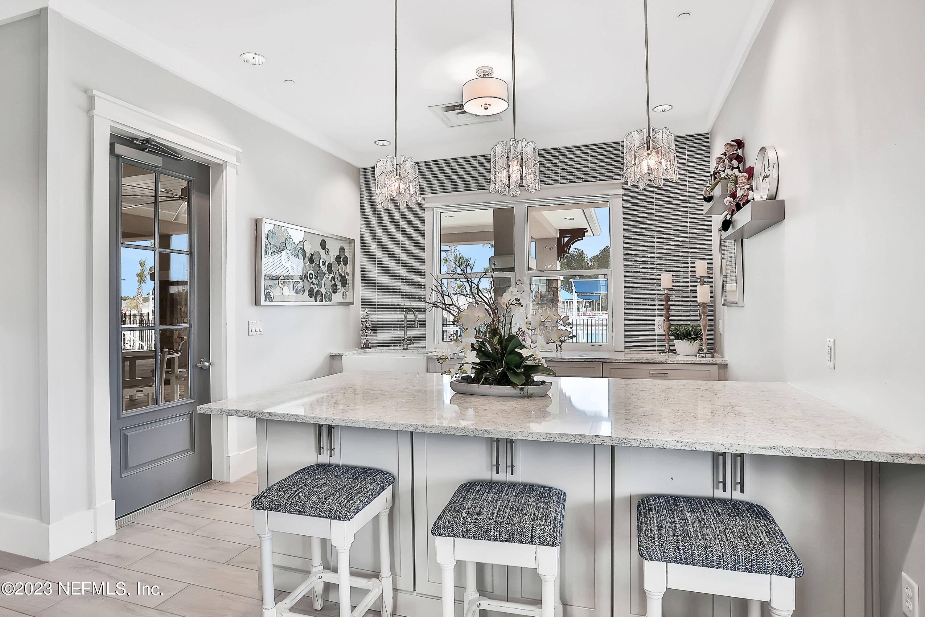 660 SILVER PINE Drive