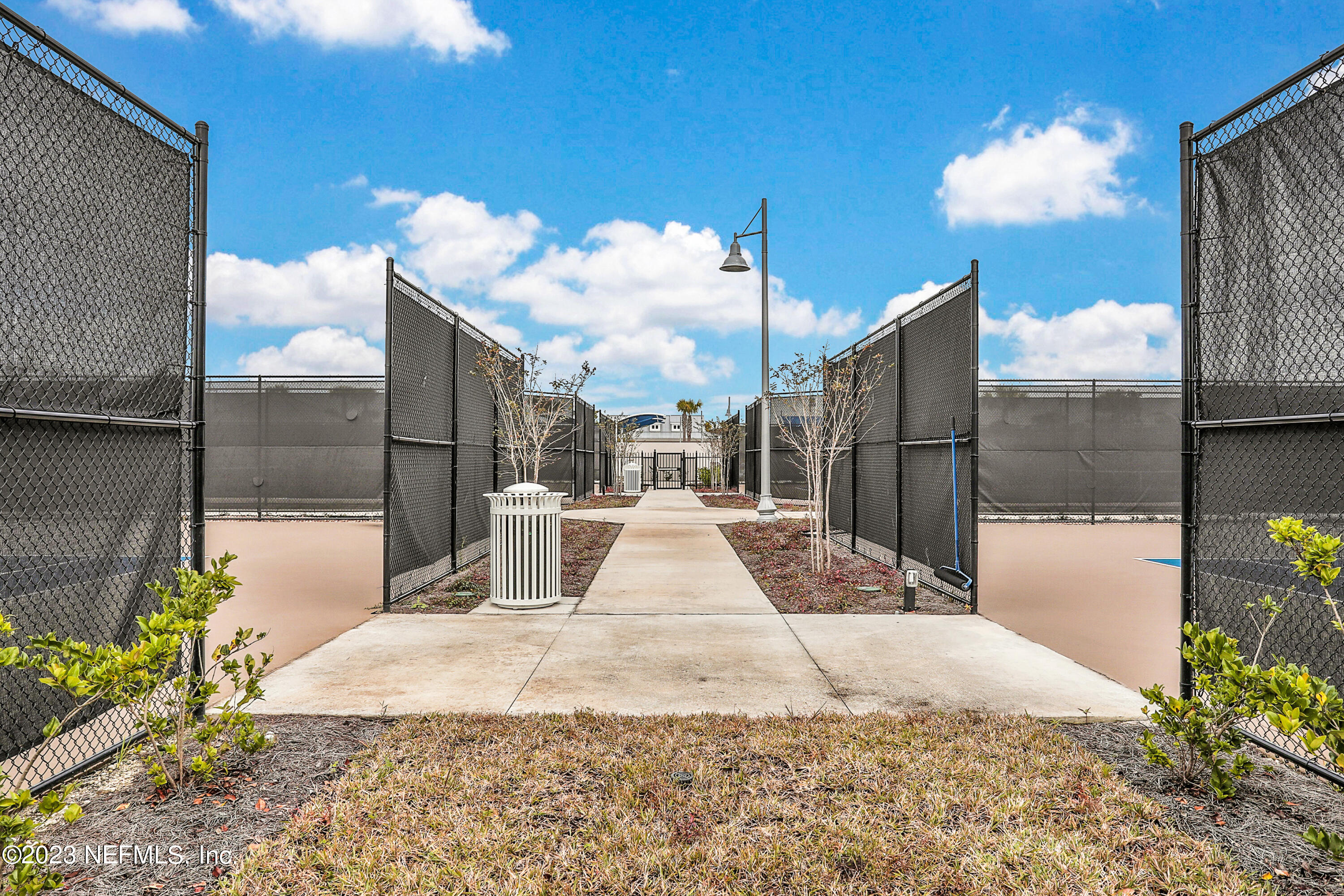 660 SILVER PINE Drive