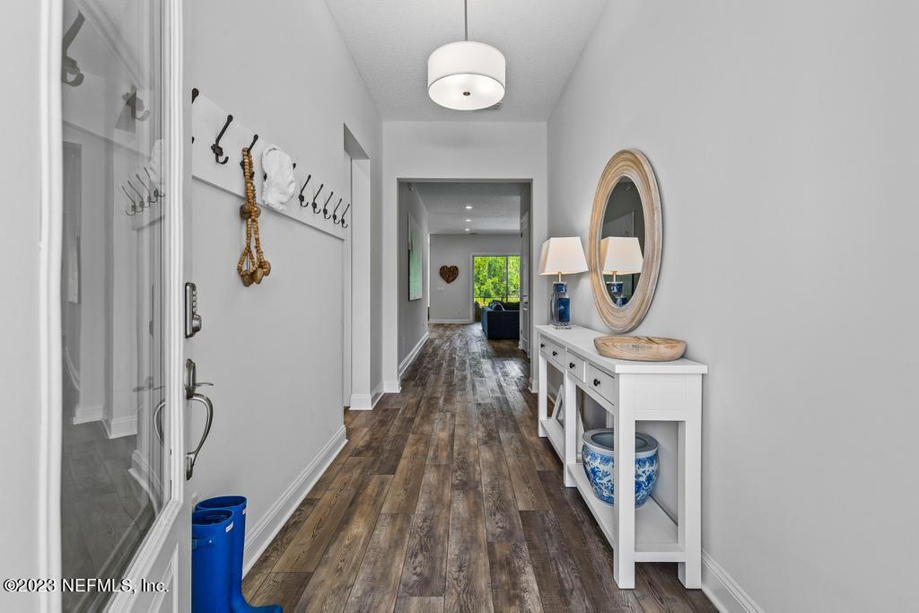 660 SILVER PINE Drive