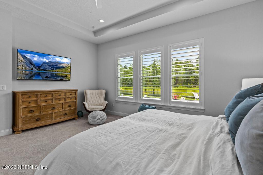 660 SILVER PINE Drive