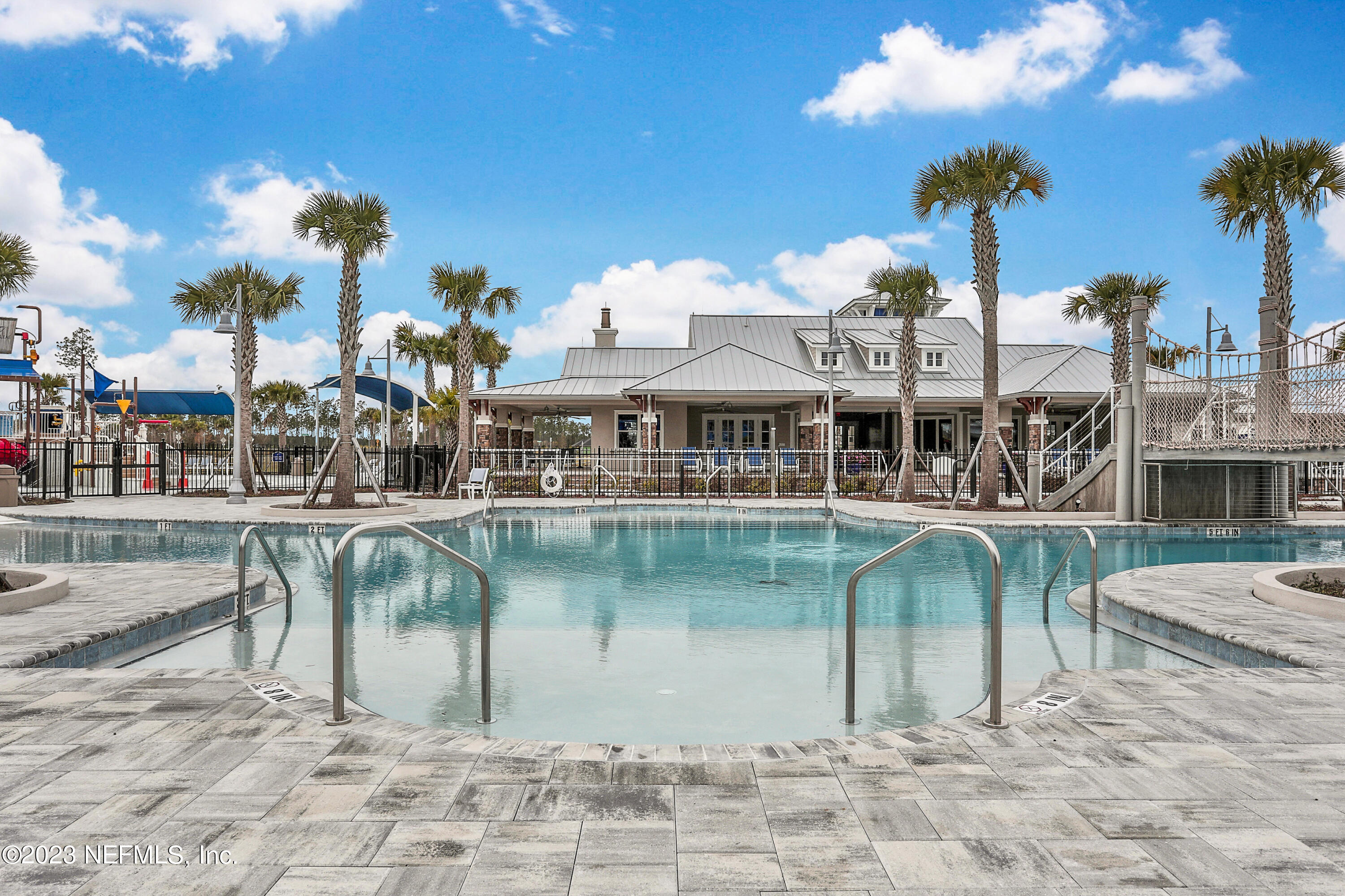 660 SILVER PINE Drive