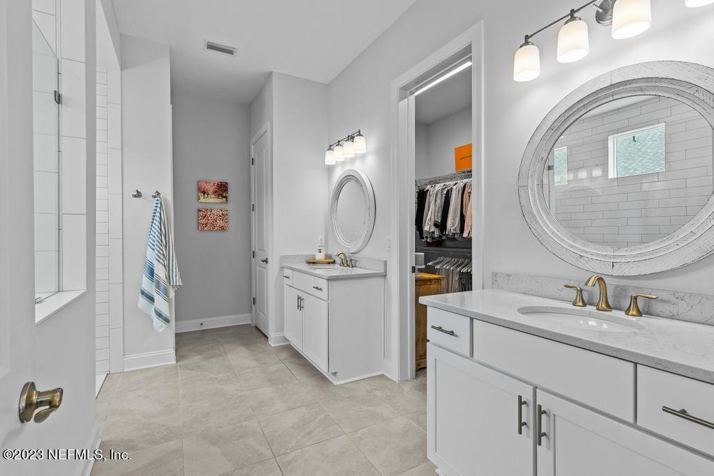 660 SILVER PINE Drive