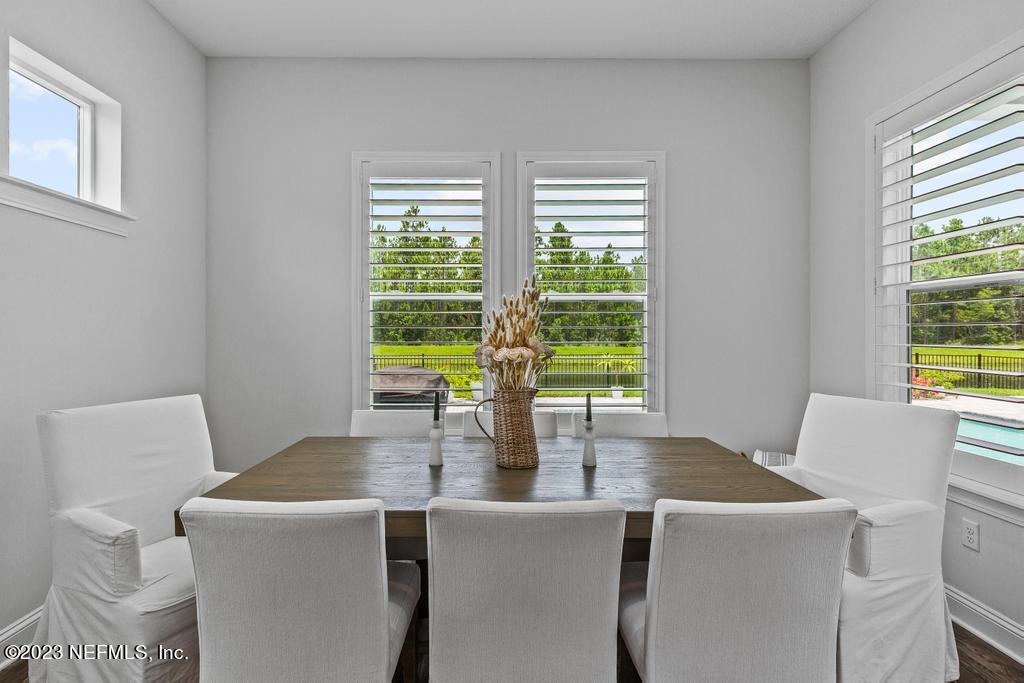 660 SILVER PINE Drive