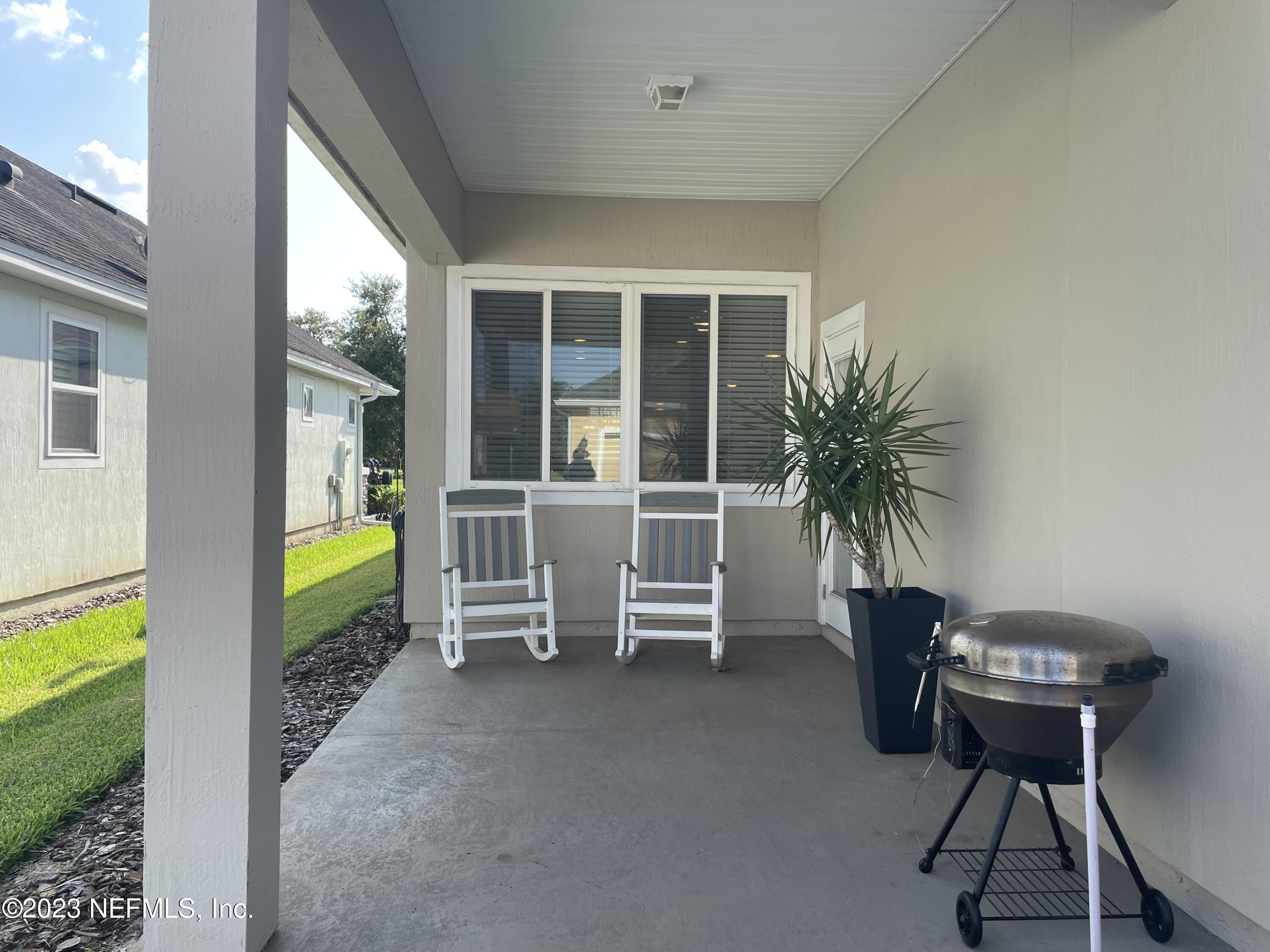 40 WESTON Circle