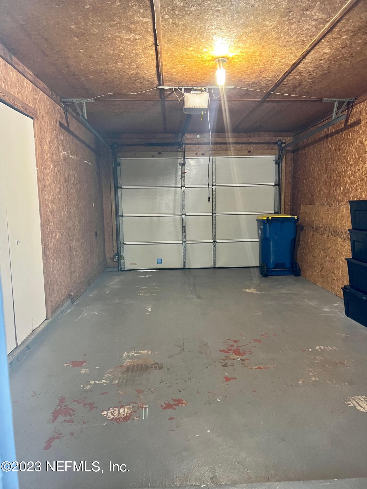 1157 W ROMAINE Circle