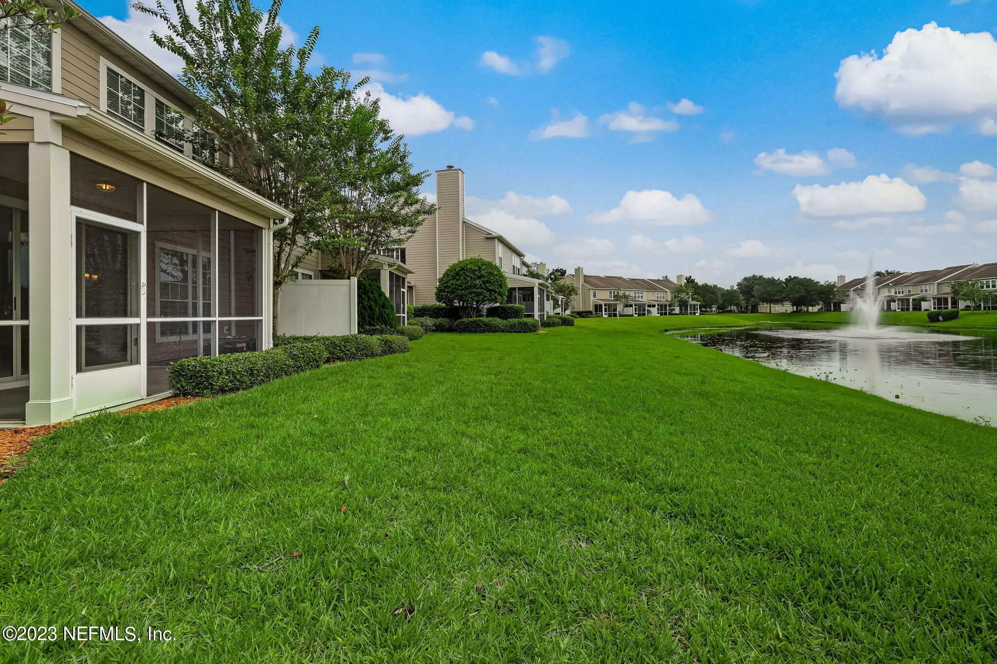11218 CASTLEMAIN Circle N