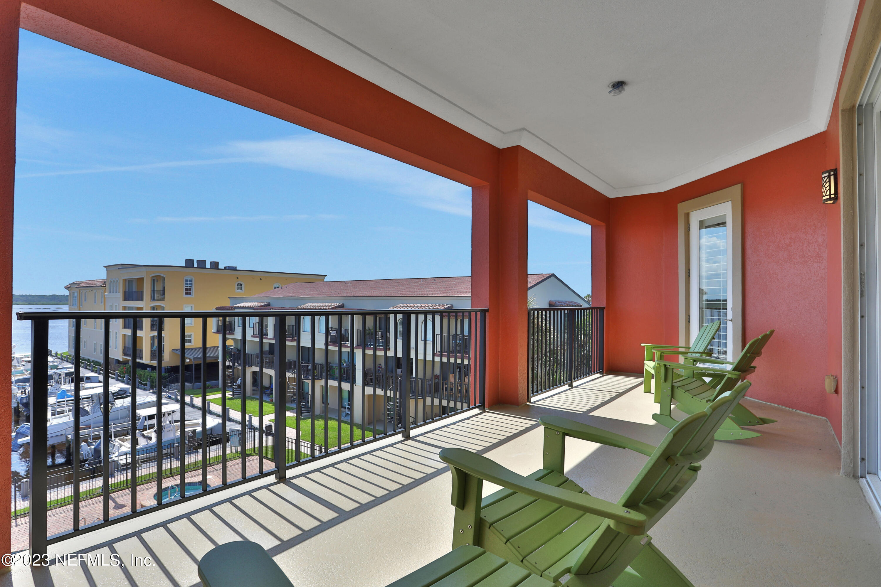 115 SUNSET HARBOR Way, 302