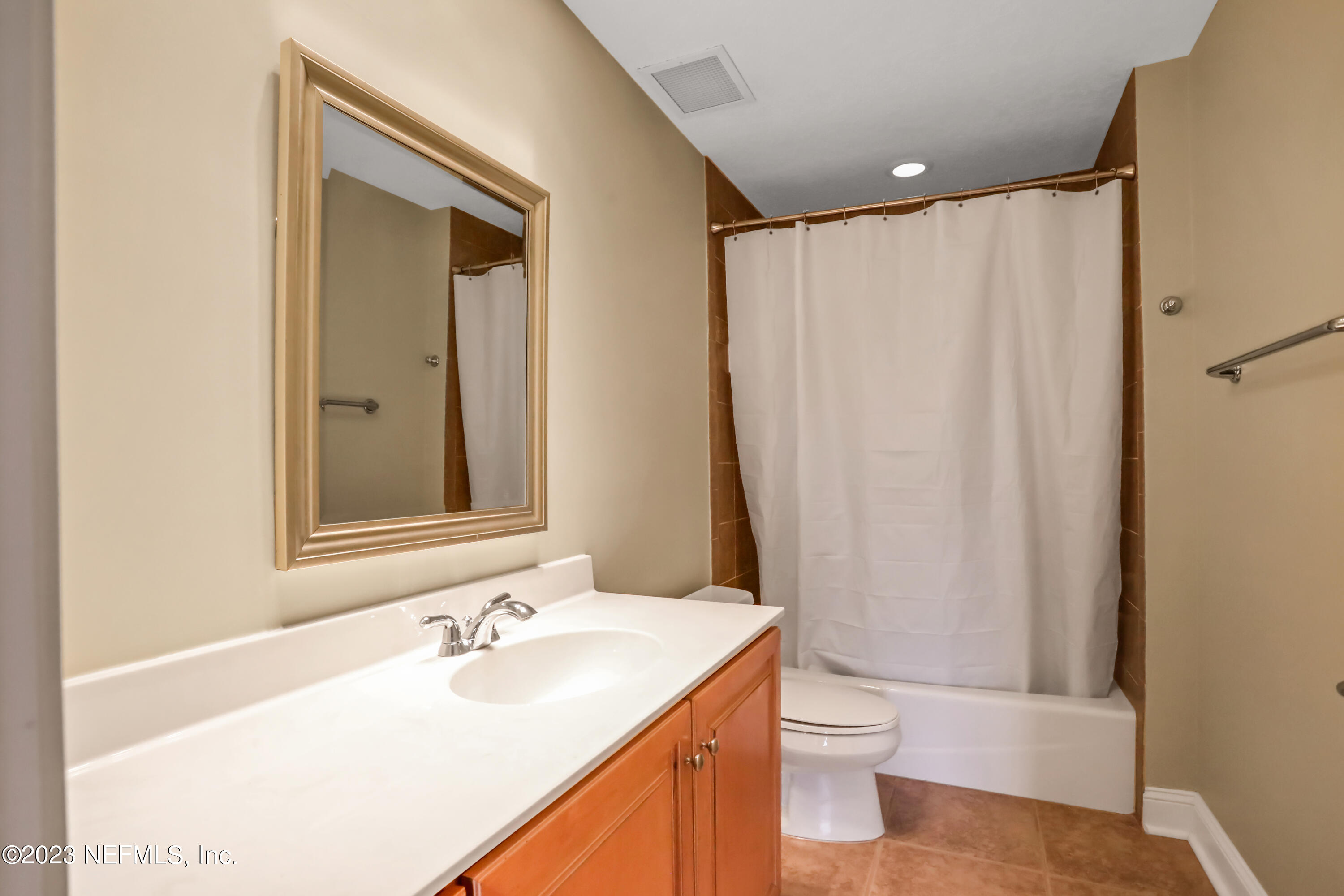 115 SUNSET HARBOR Way, 302