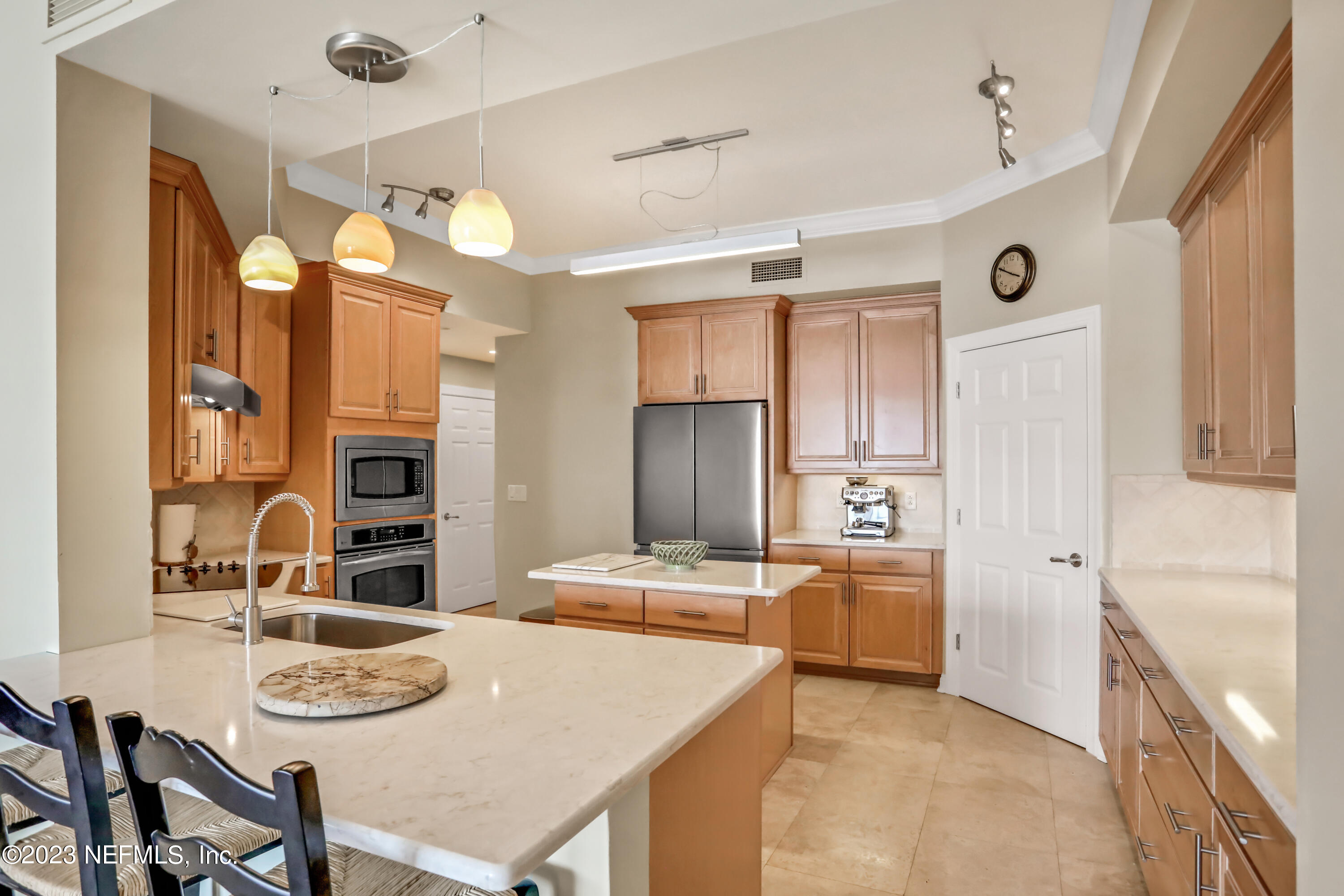 115 SUNSET HARBOR Way, 302
