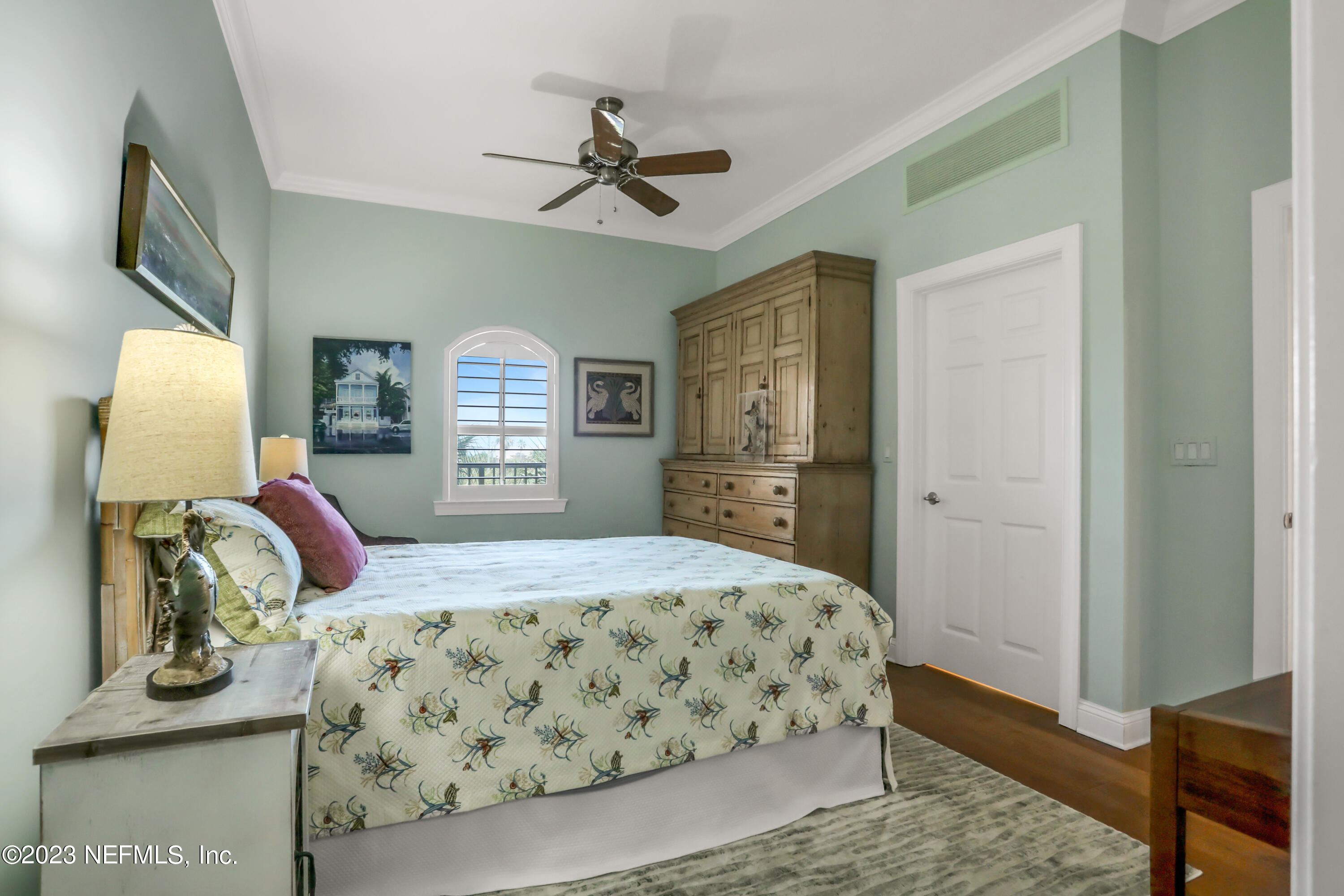 115 SUNSET HARBOR Way, 302