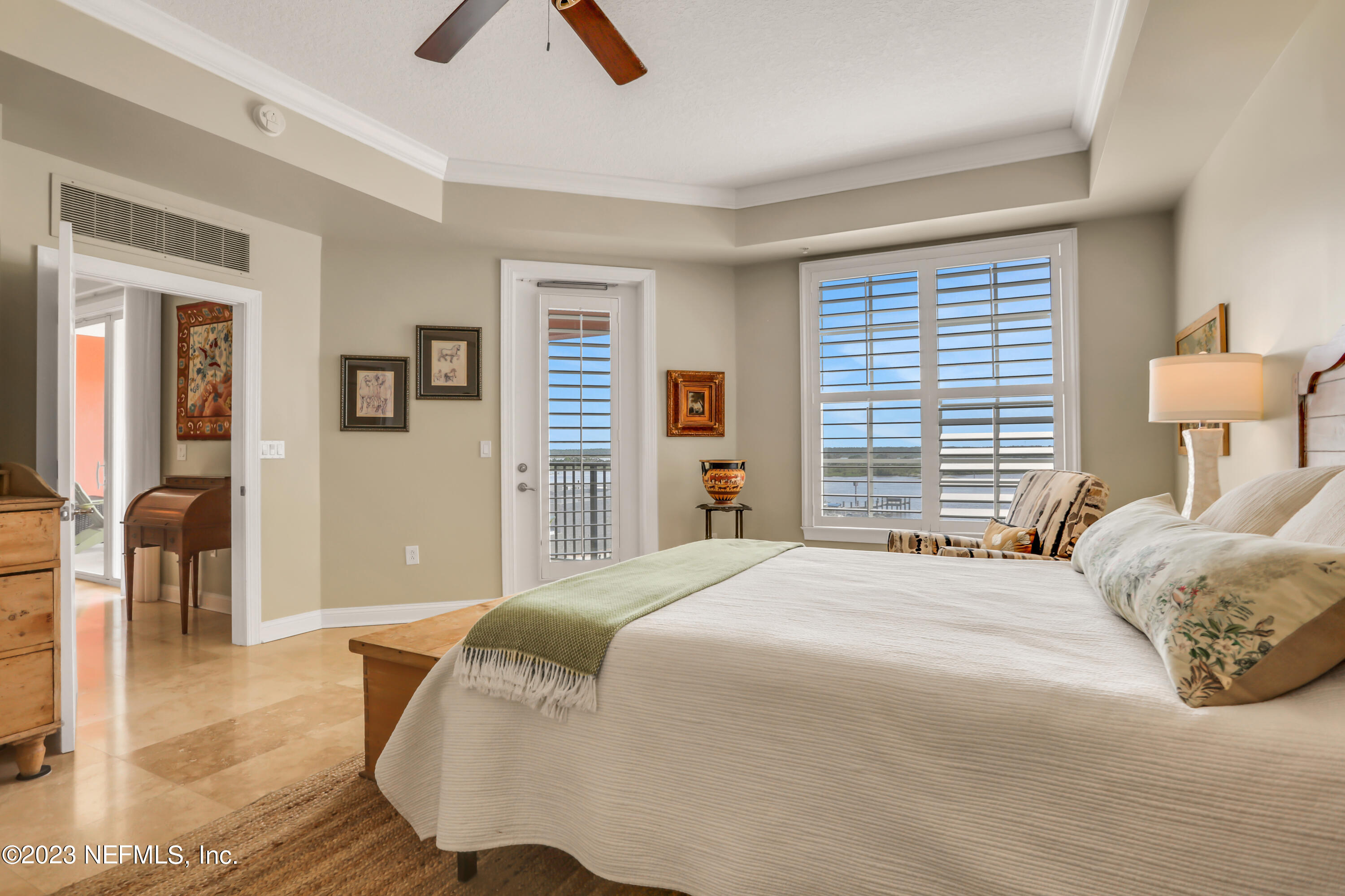 115 SUNSET HARBOR Way, 302