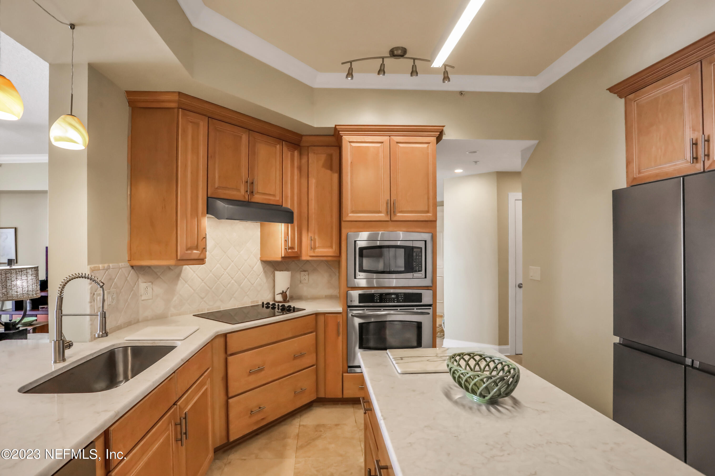 115 SUNSET HARBOR Way, 302
