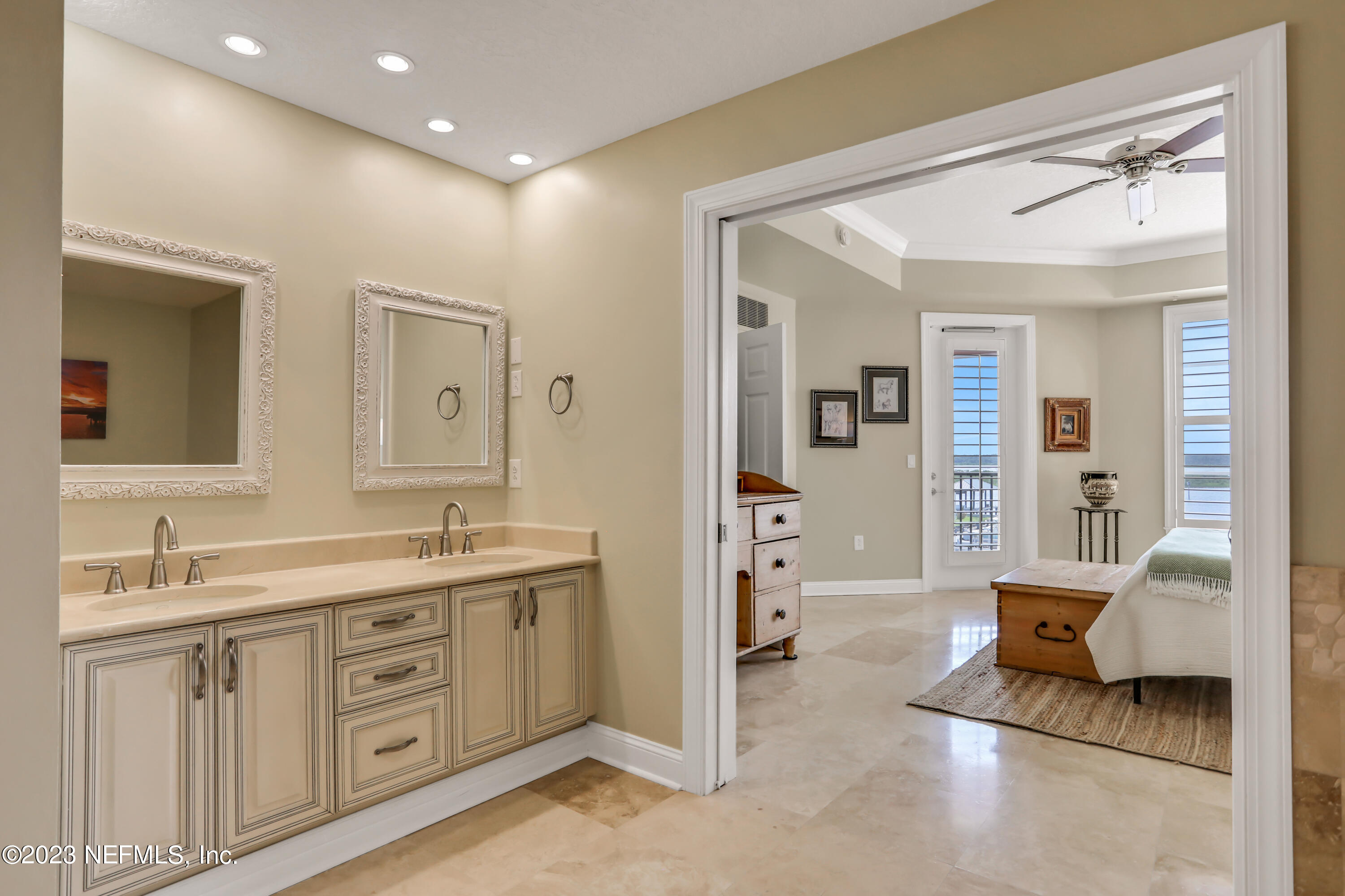 115 SUNSET HARBOR Way, 302