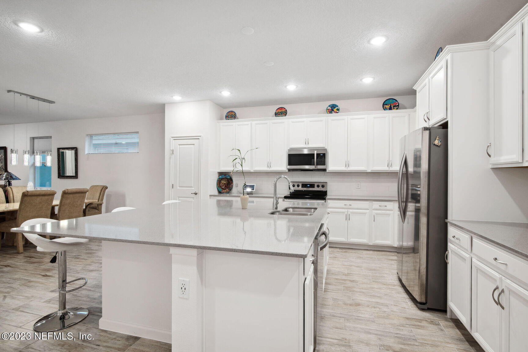 315 MIRO Drive