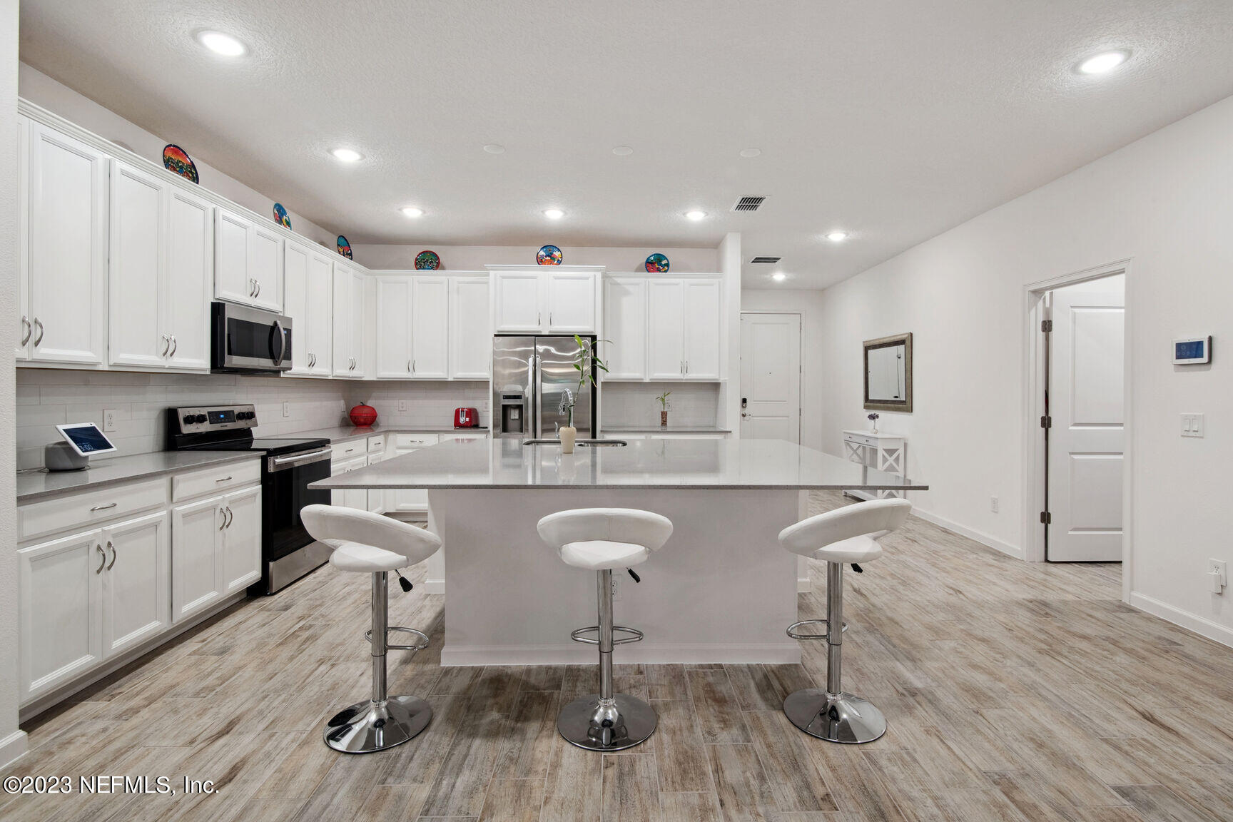 315 MIRO Drive