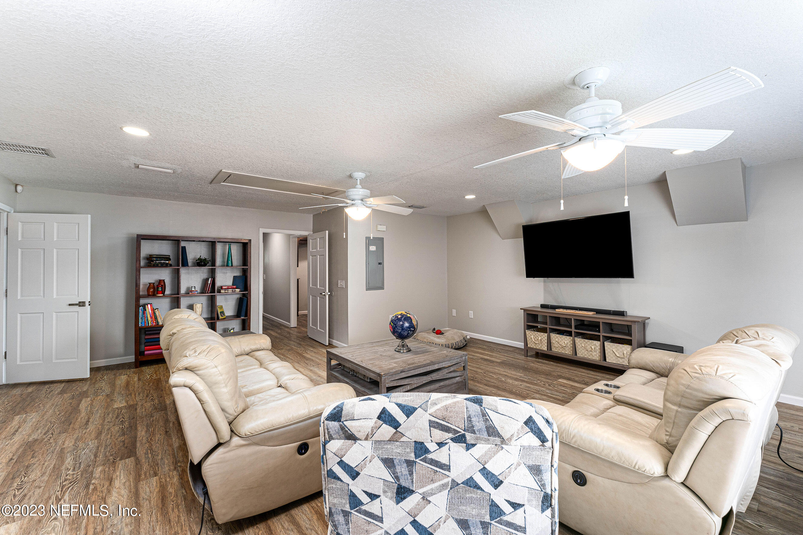 645 KILCHURN Drive