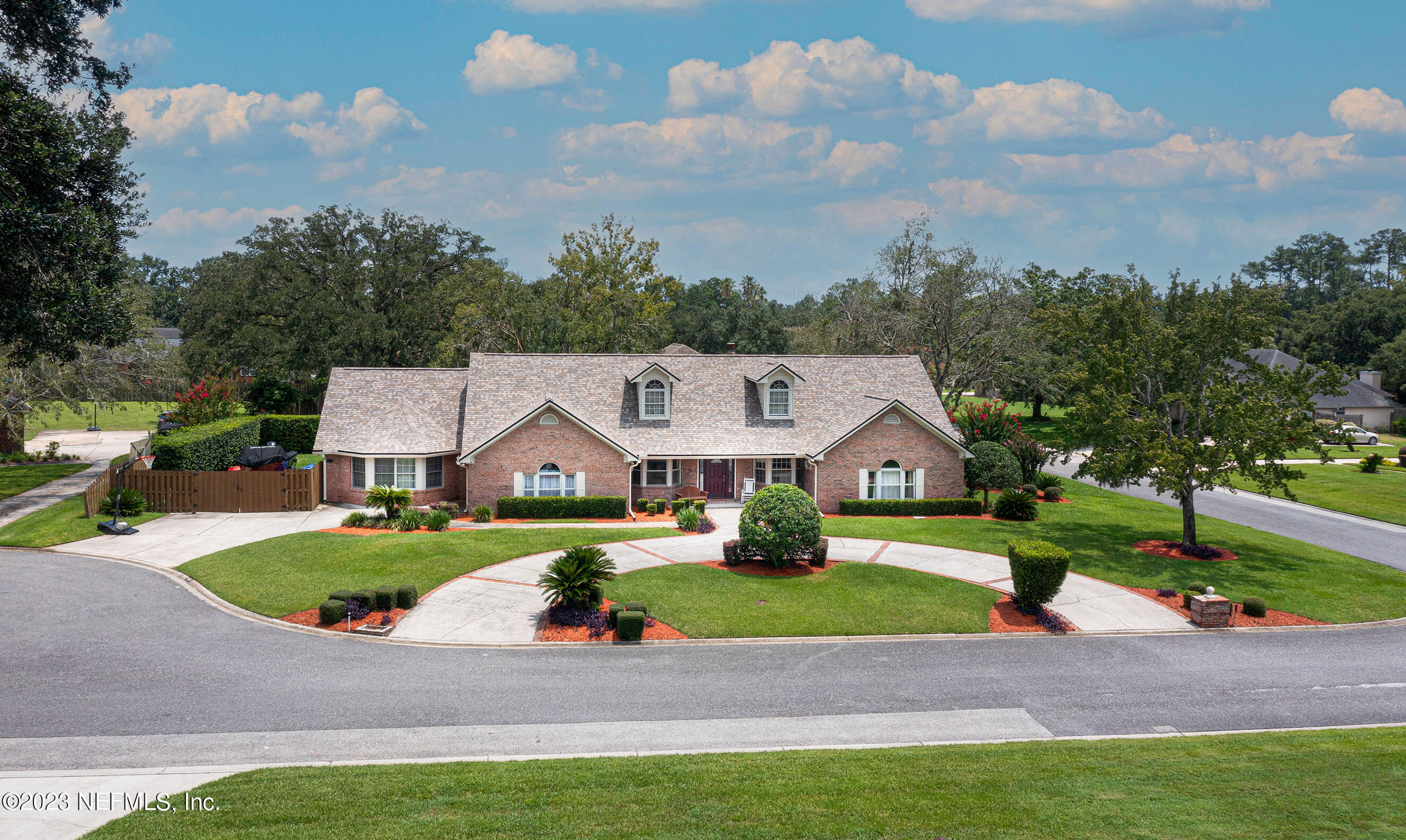 645 KILCHURN Drive