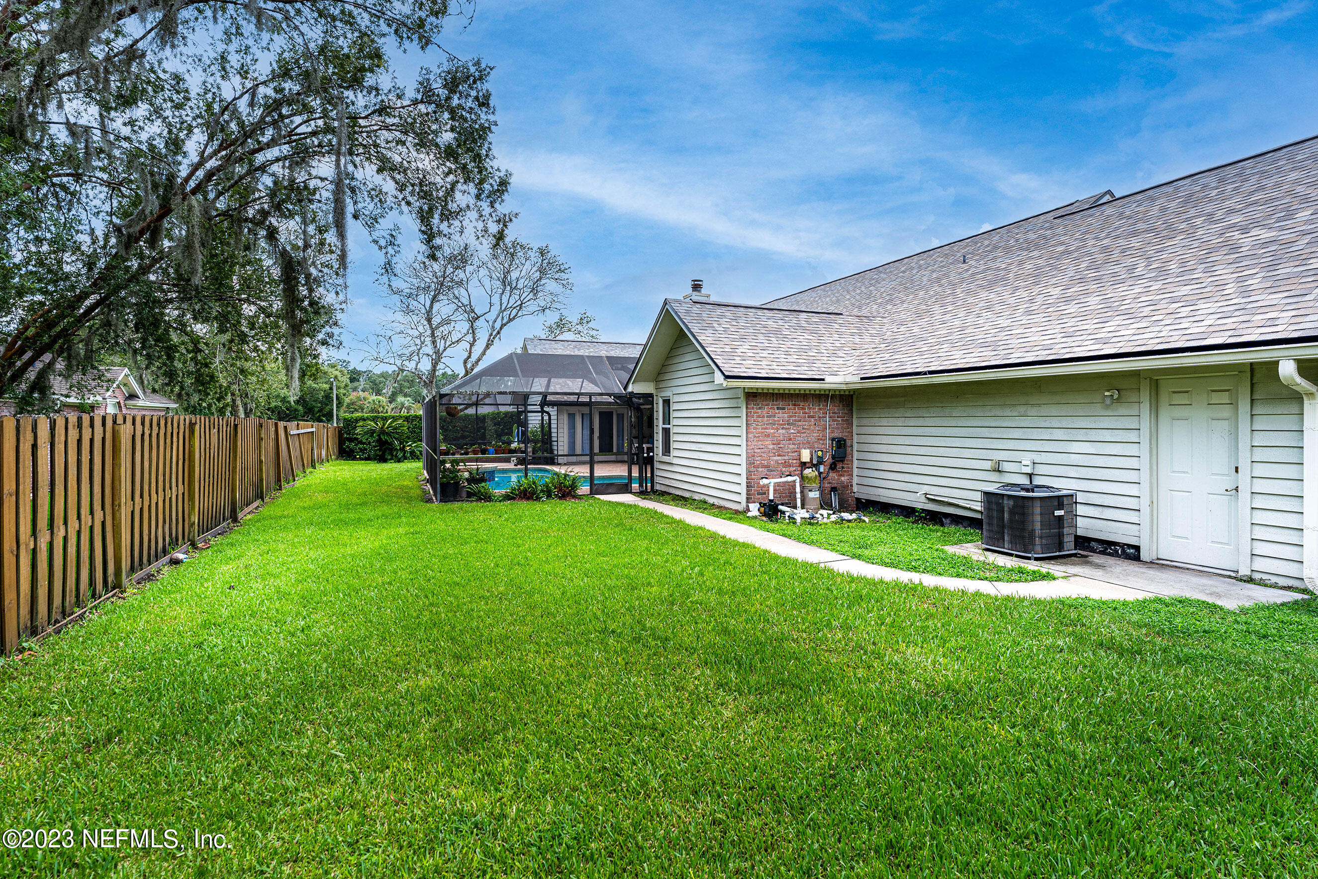645 KILCHURN Drive