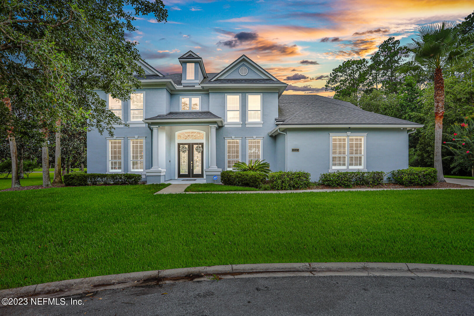 1885 FOREST GLEN Way
