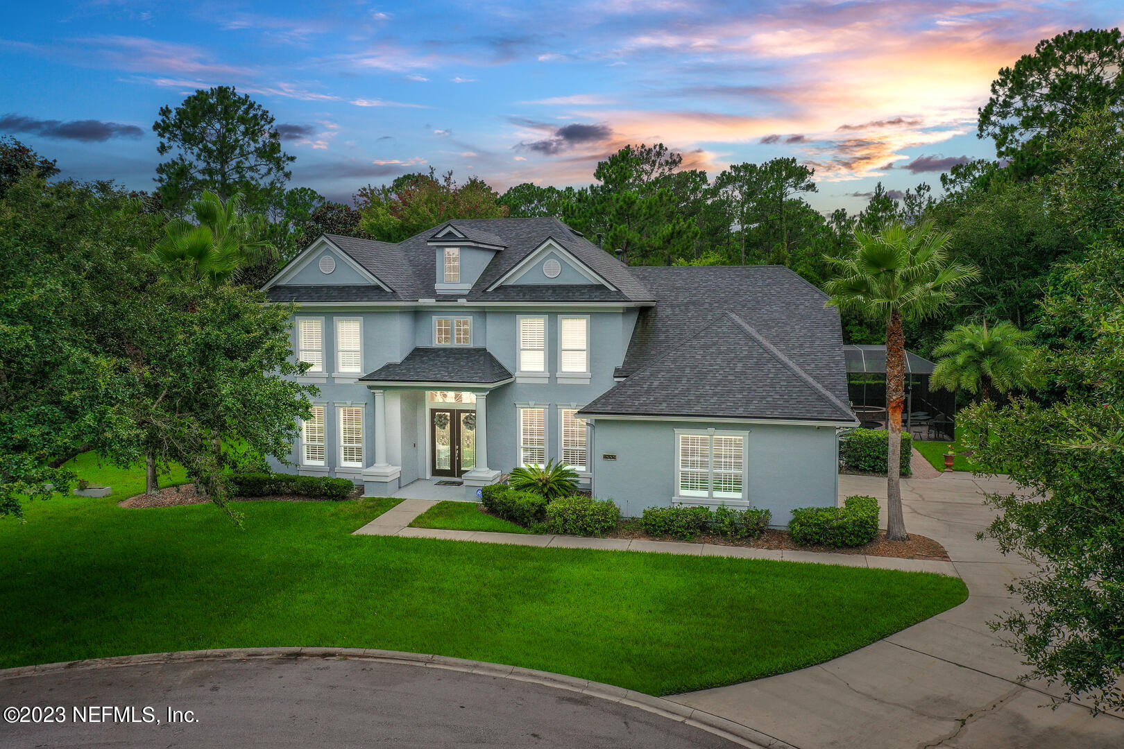 1885 FOREST GLEN Way