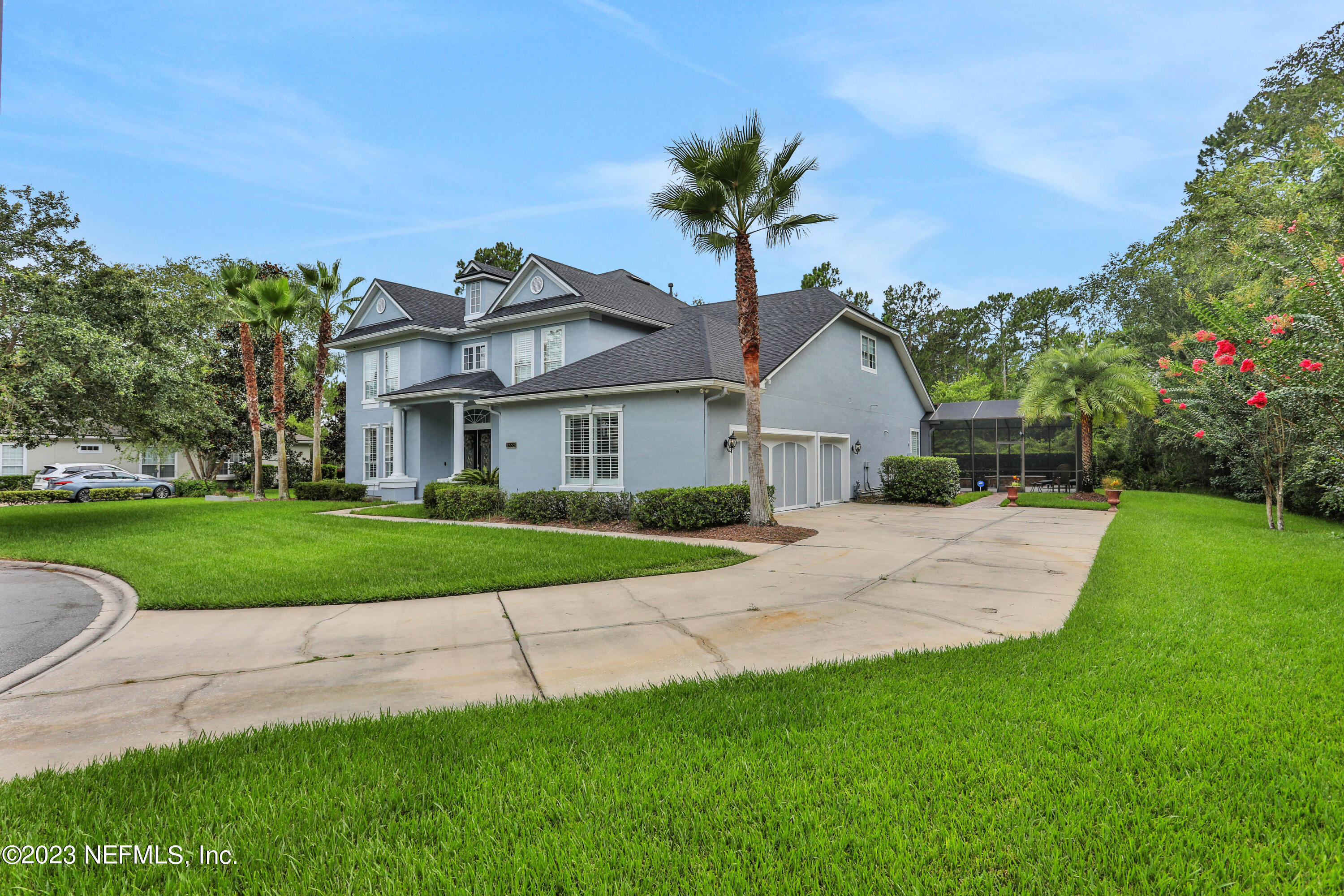 1885 FOREST GLEN Way