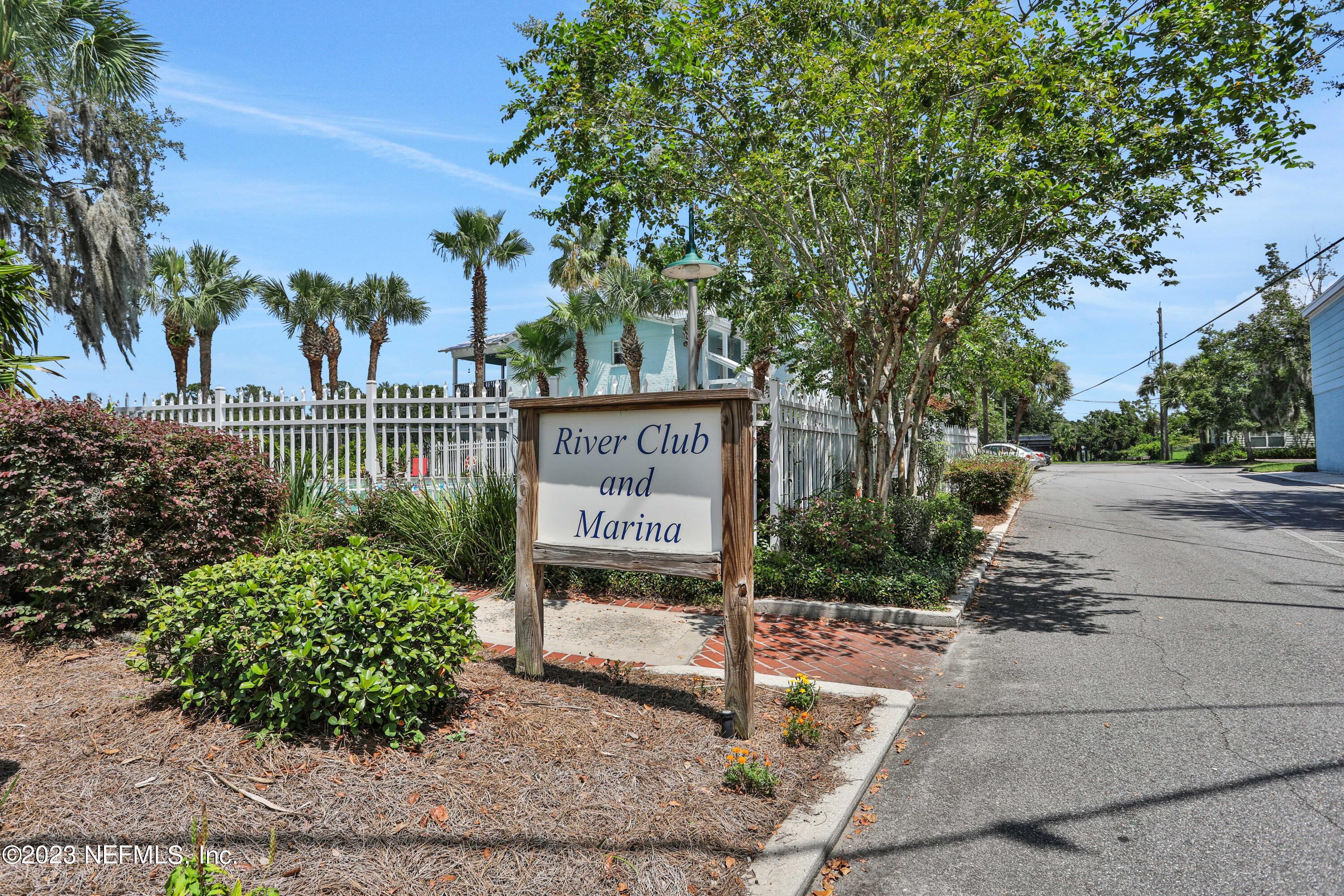 3434 BLANDING Boulevard, 228