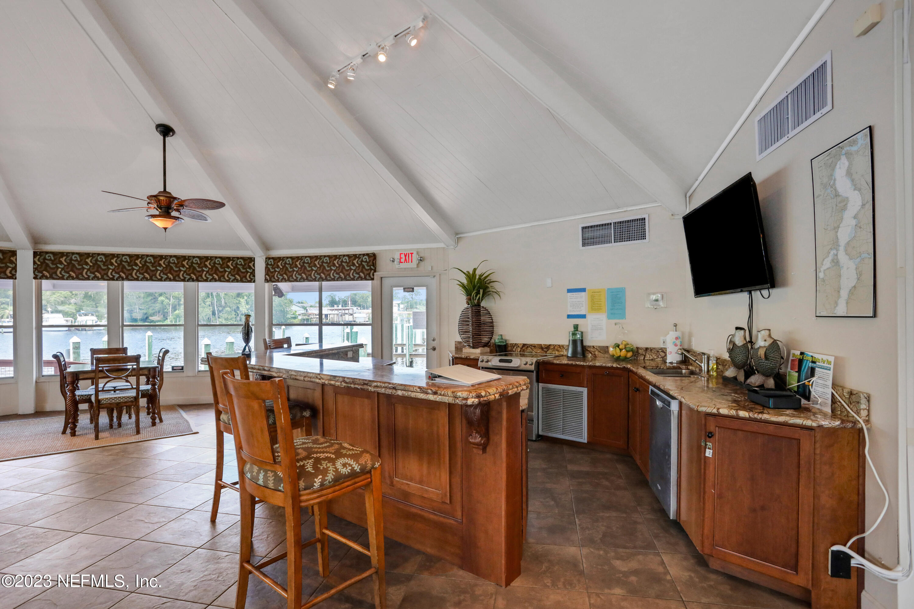 3434 BLANDING Boulevard, 228