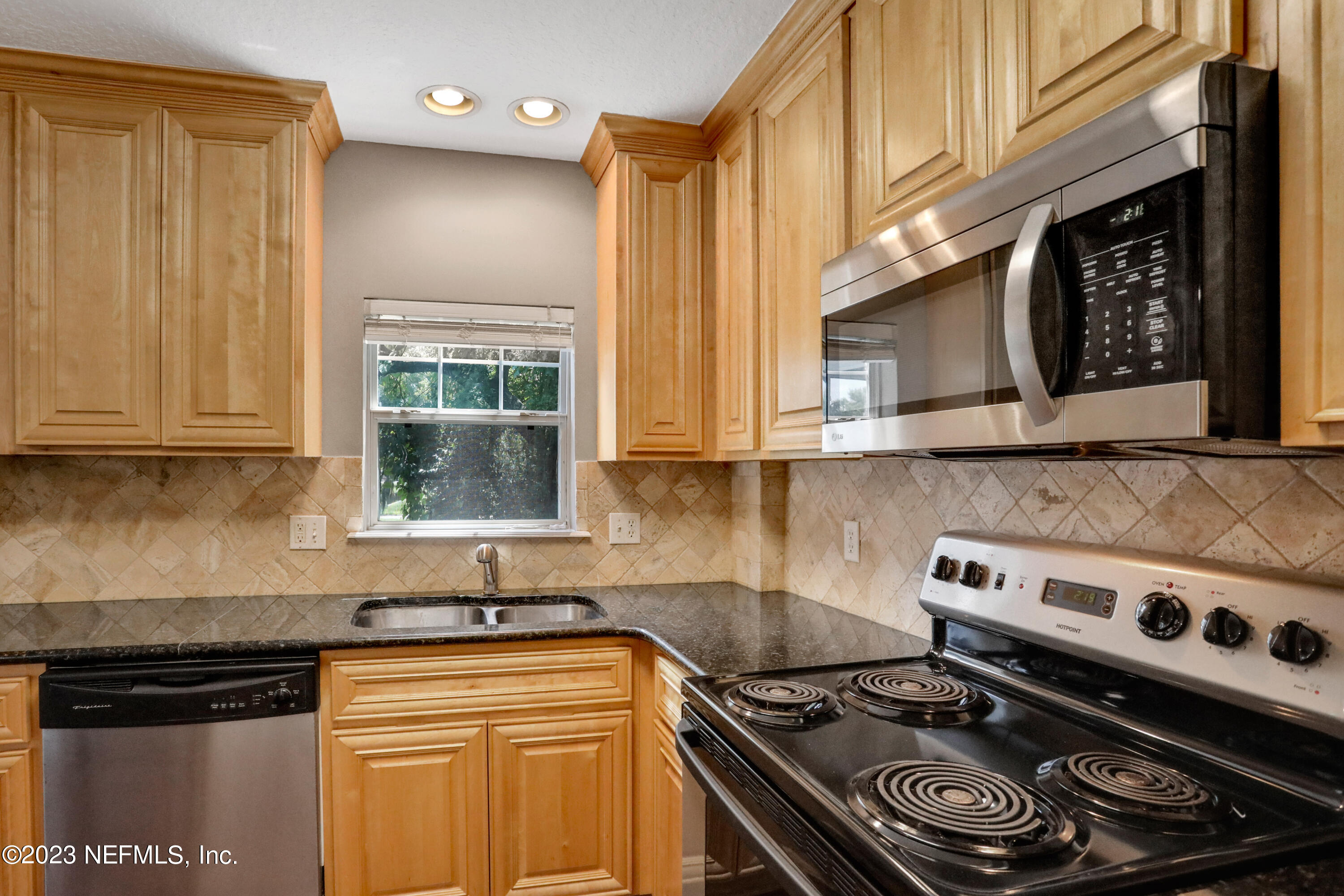 3434 BLANDING Boulevard, 228