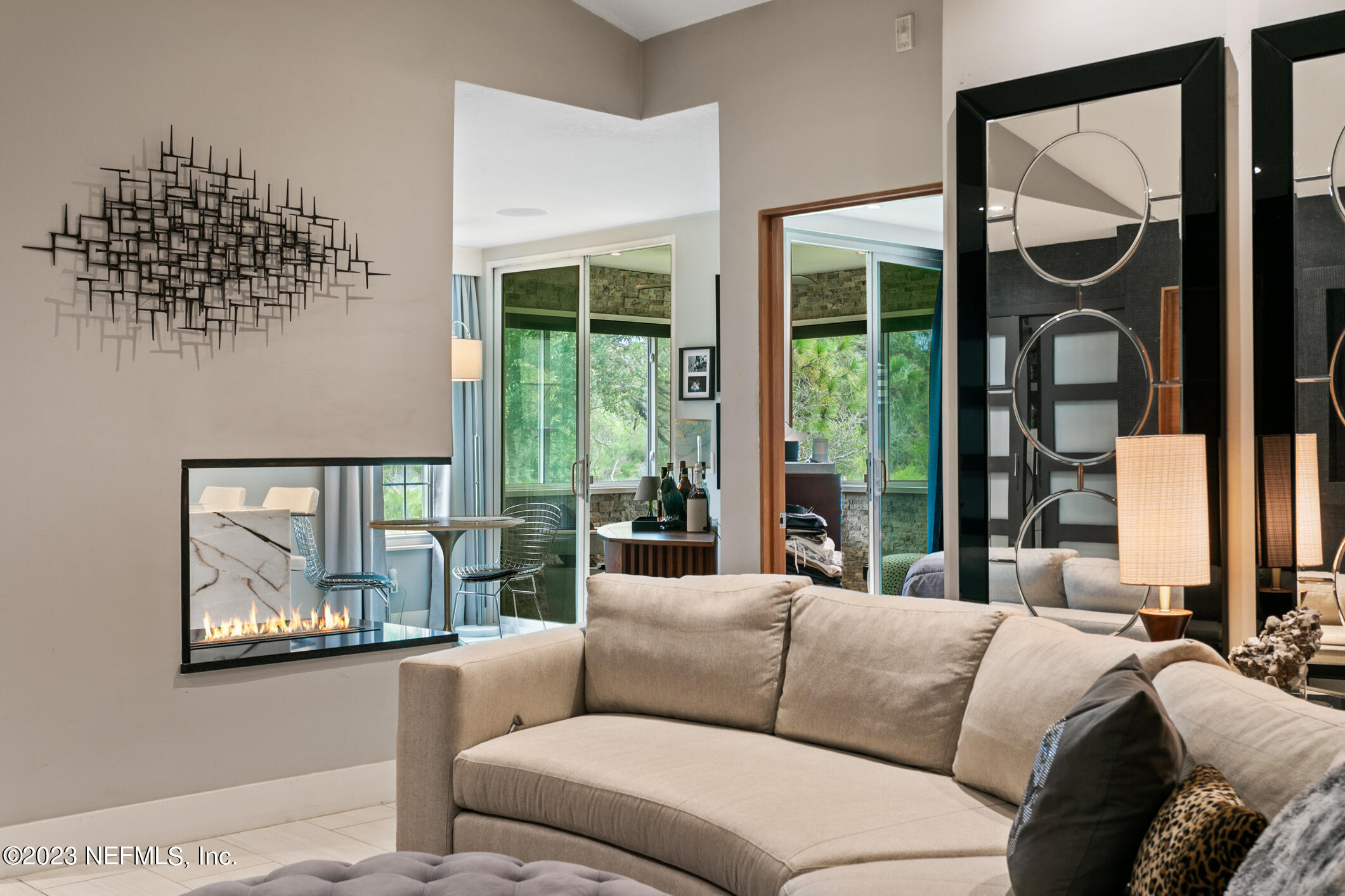 1701 THE GREENS Way, 1511