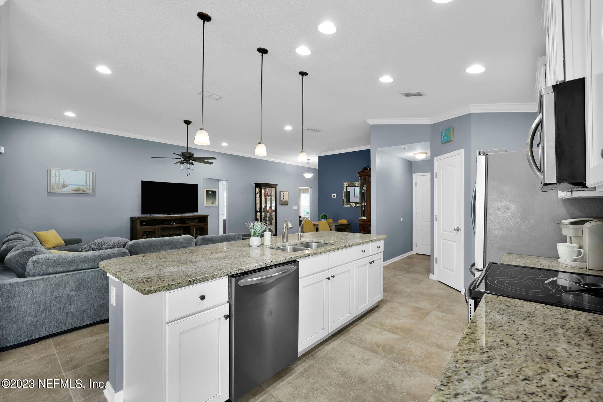 1950 CATLYN Court