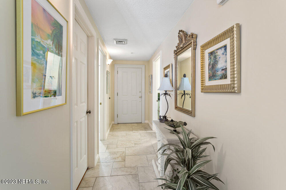 1415 1ST Street N, 503