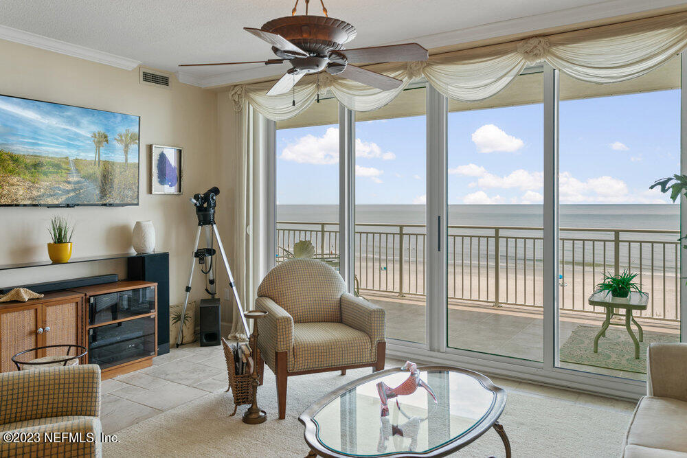 1415 1ST Street N, 503