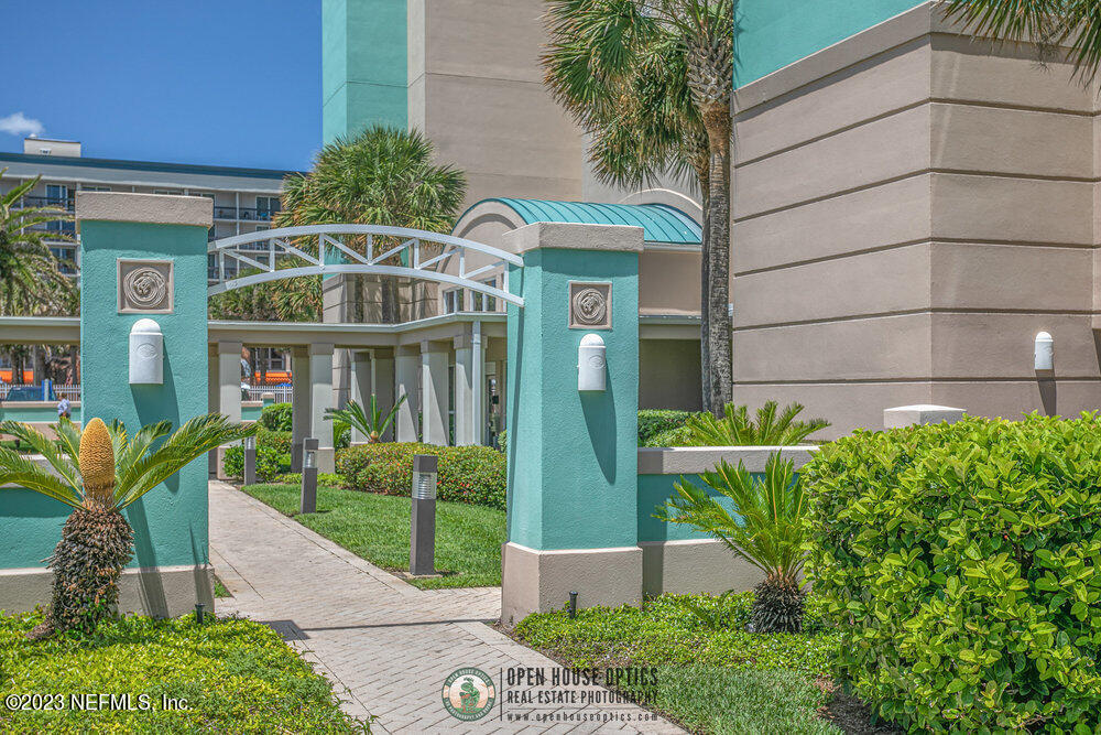 1415 1ST Street N, 503