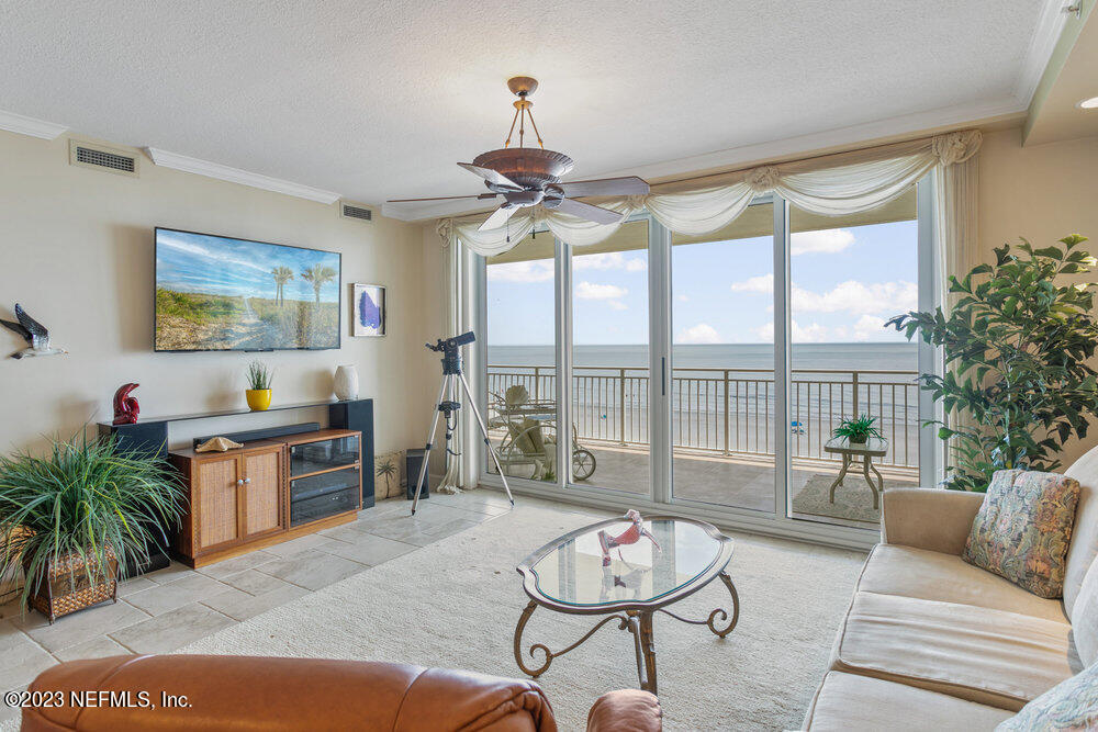 1415 1ST Street N, 503