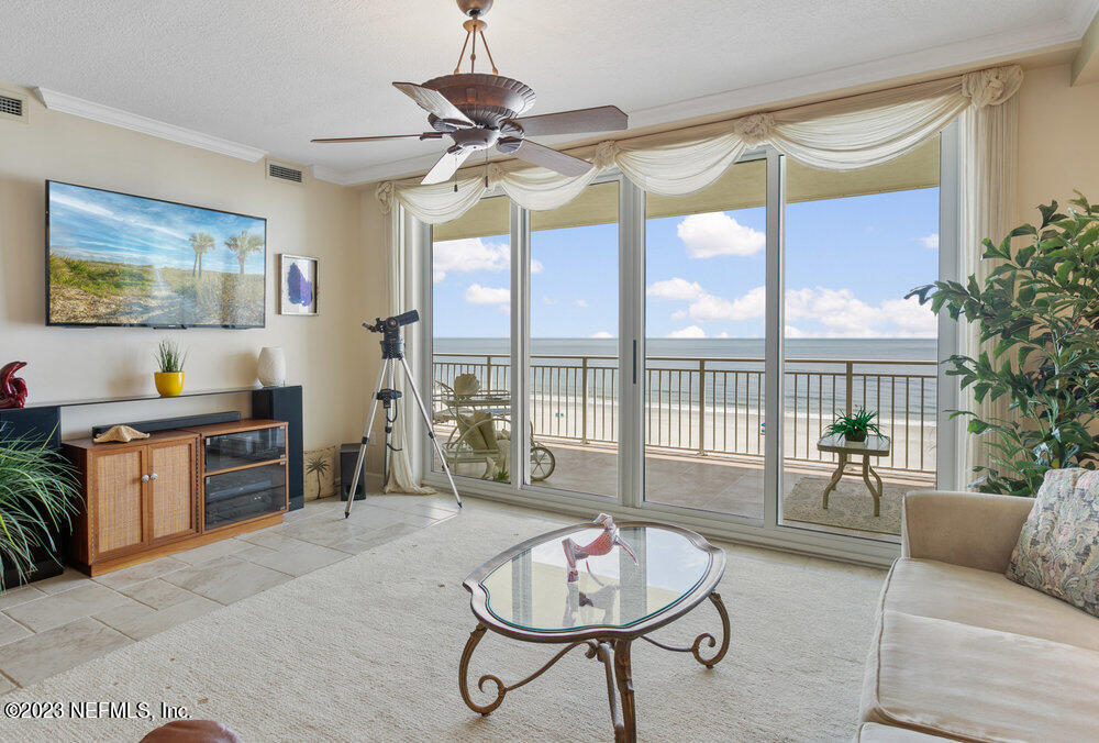 1415 1ST Street N, 503