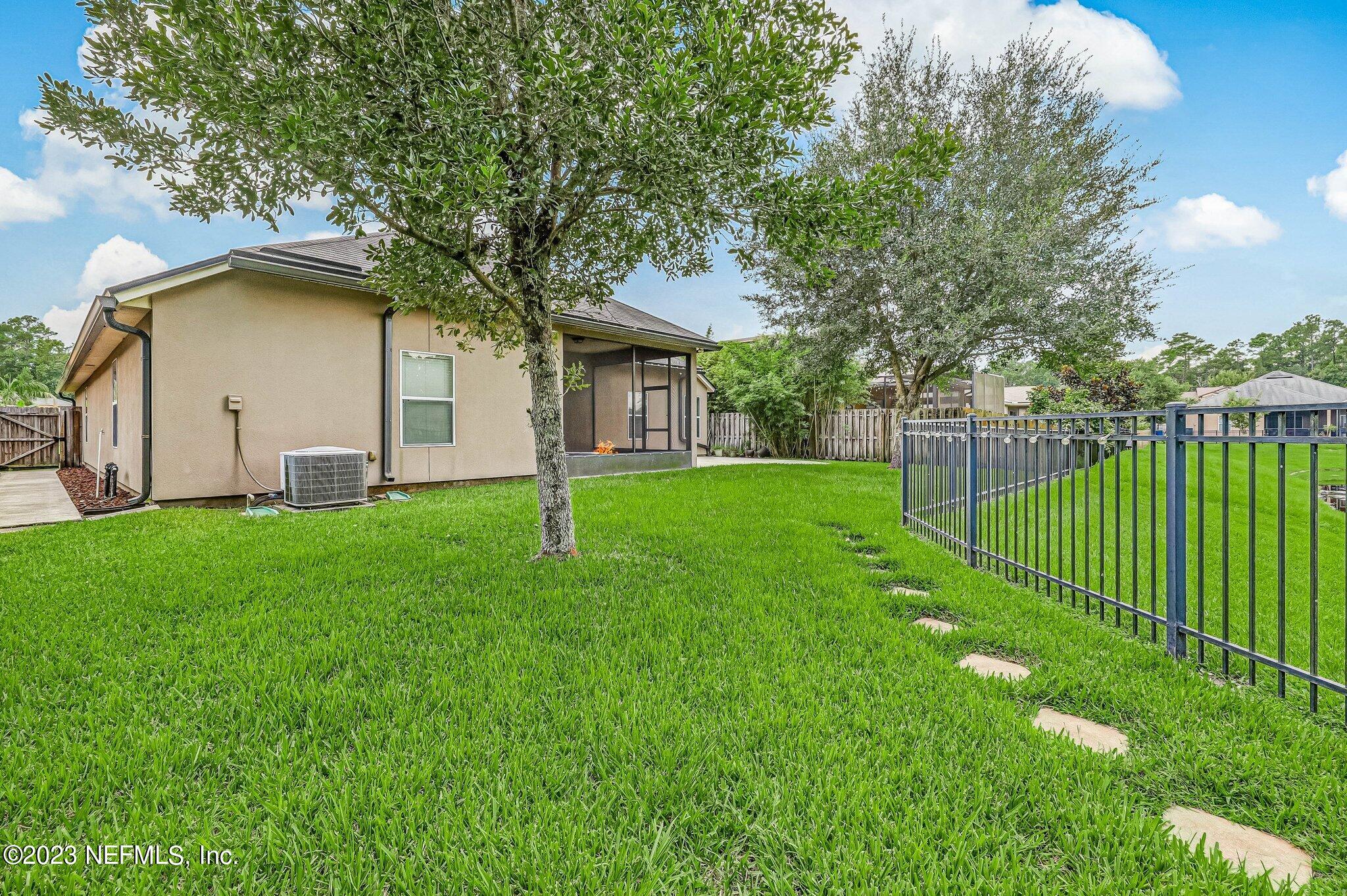 533 ARBORWOOD Drive