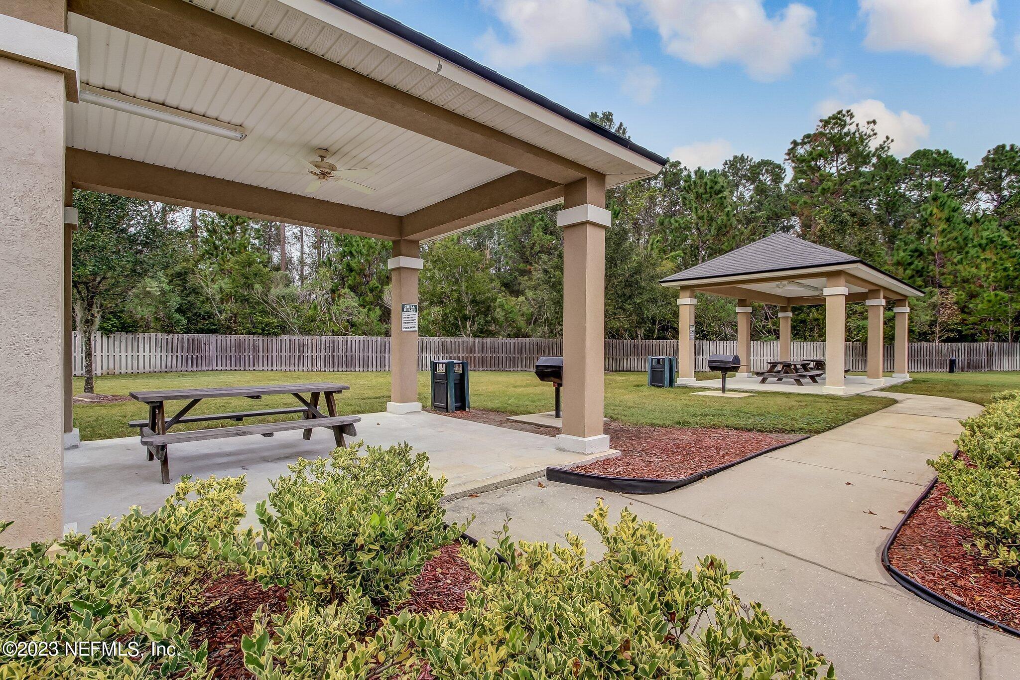 533 ARBORWOOD Drive