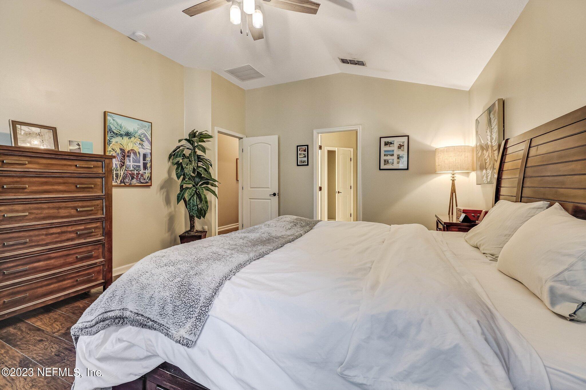 533 ARBORWOOD Drive